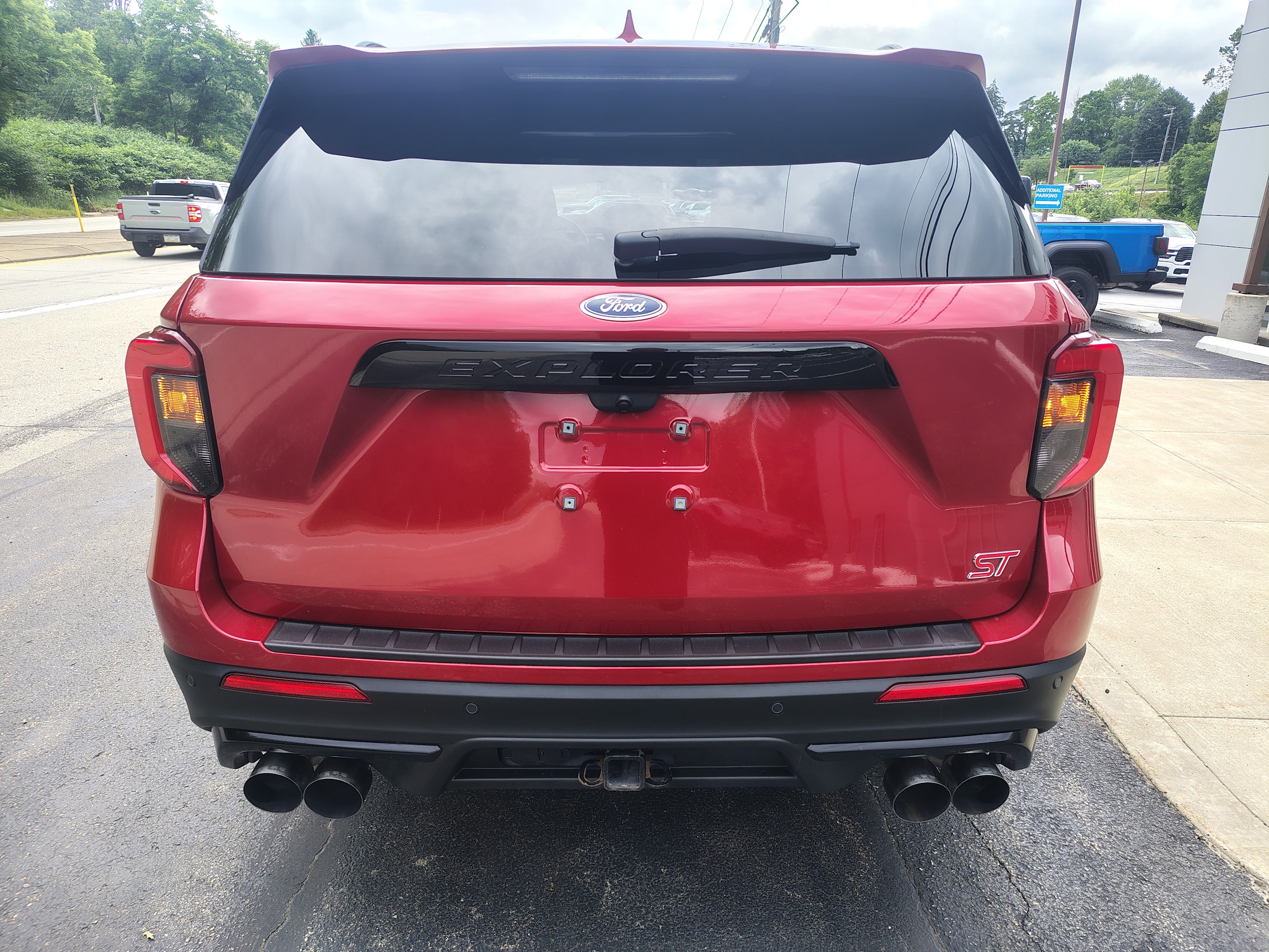 2020 Ford Explorer ST - 7