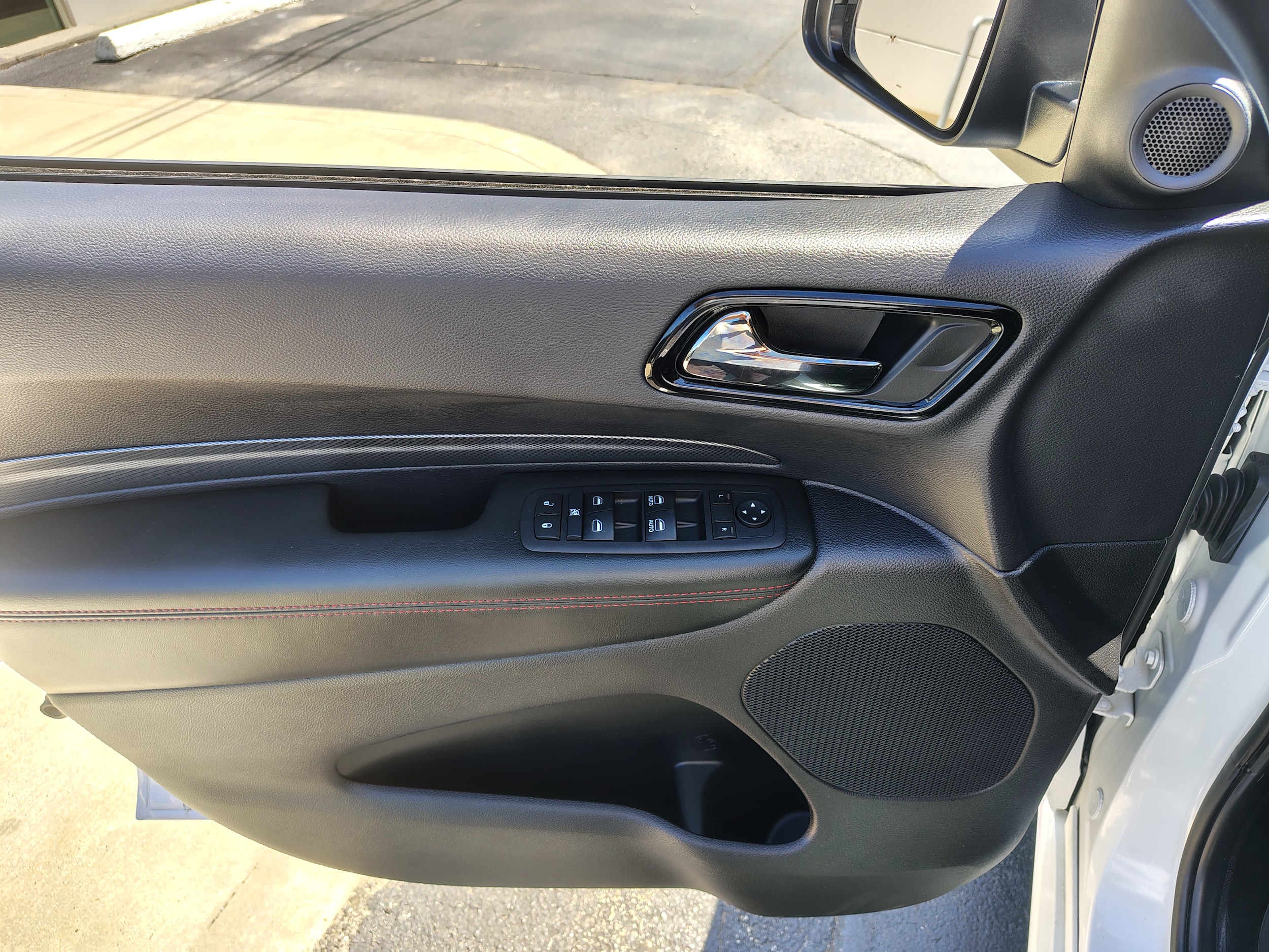 2026 Dodge Durango GT HEMI V8 White Knuckle Clearcoat at Solomon CJD Brownsville