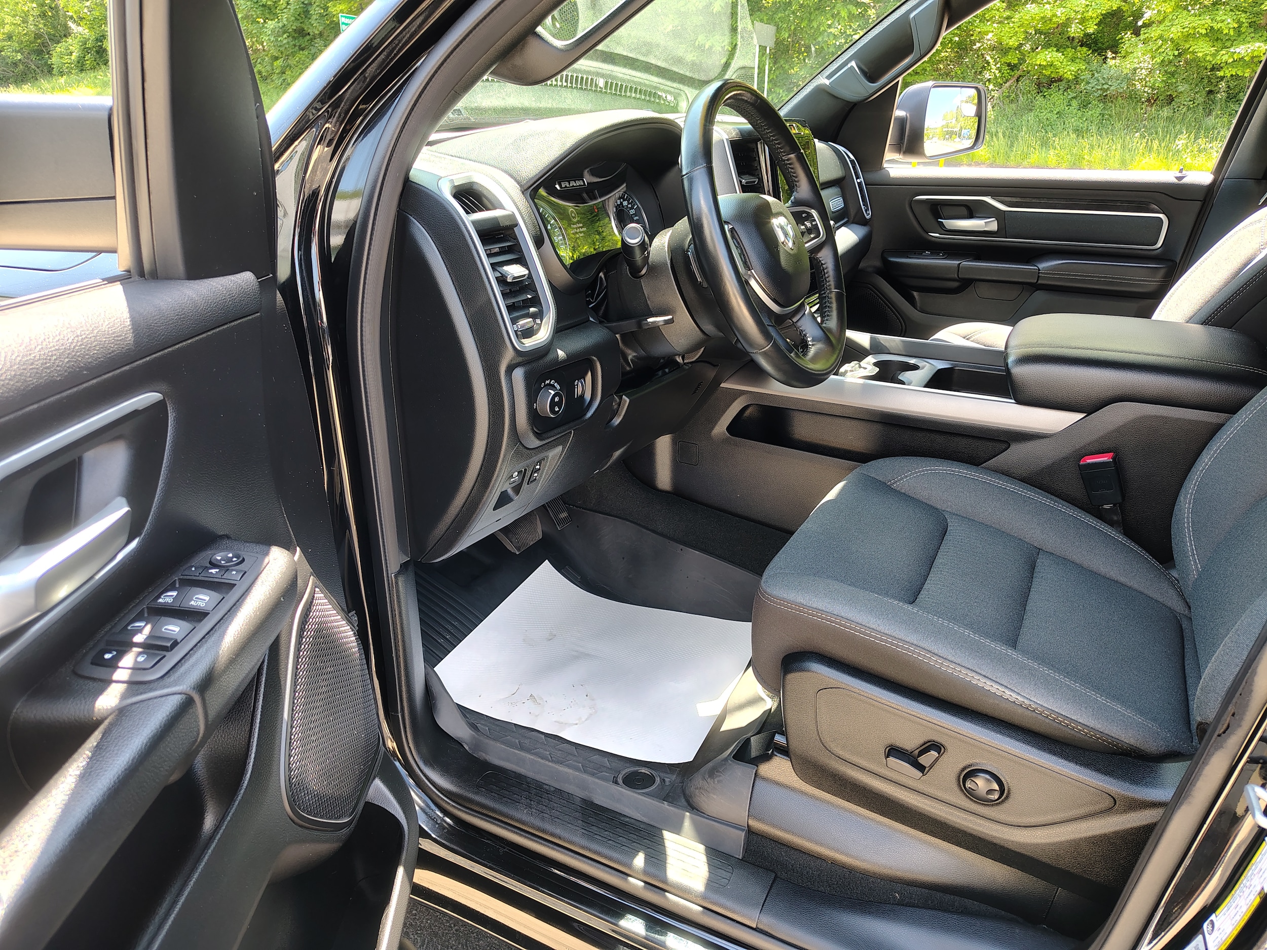 2023 Ram 1500 Big Horn Diamond Black Crystal Pearlcoat at Solomon CJD Brownsville
