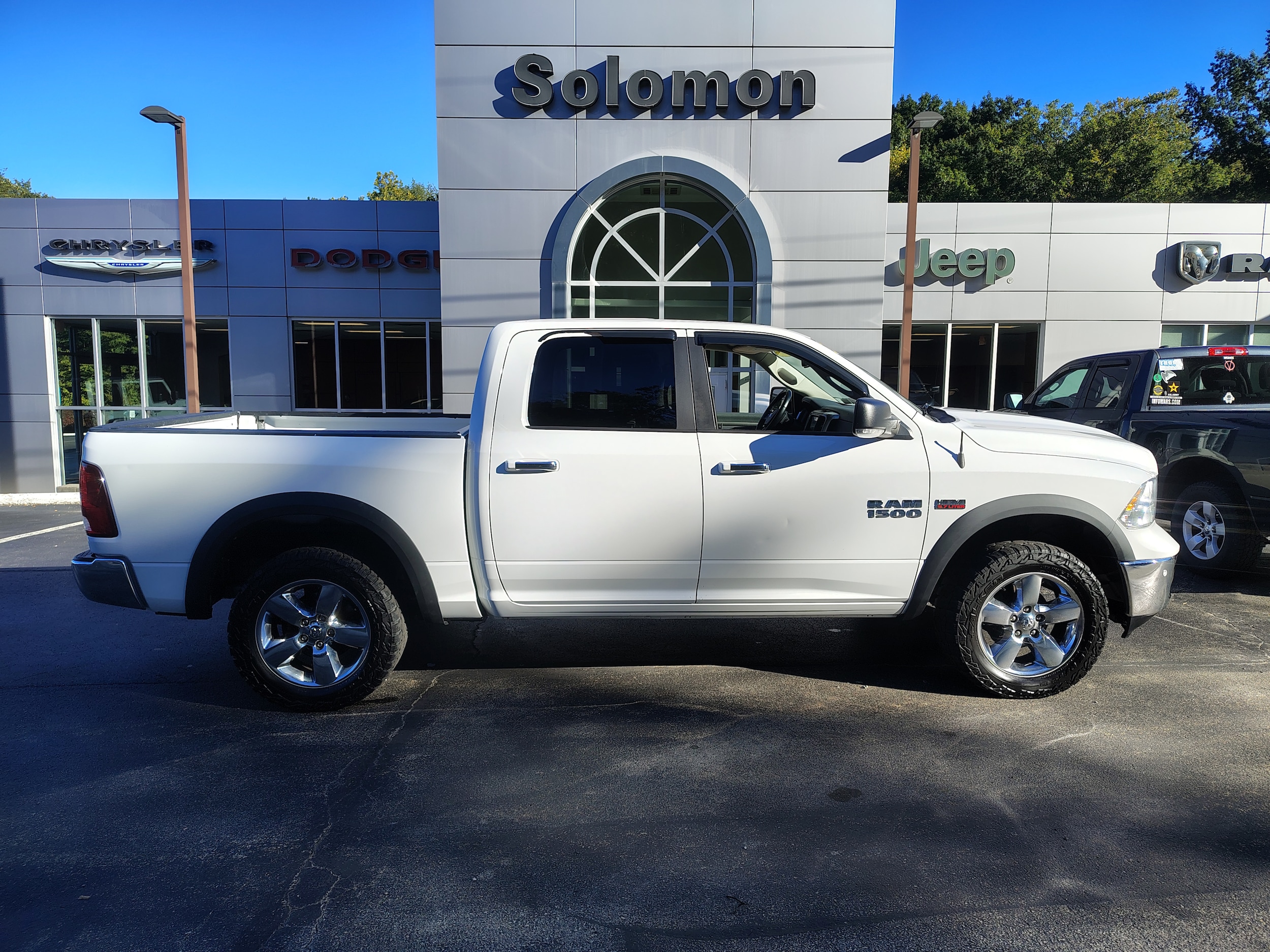 2016 Ram 1500 Big Horn Bright White Clearcoat at Solomon CJD Brownsville