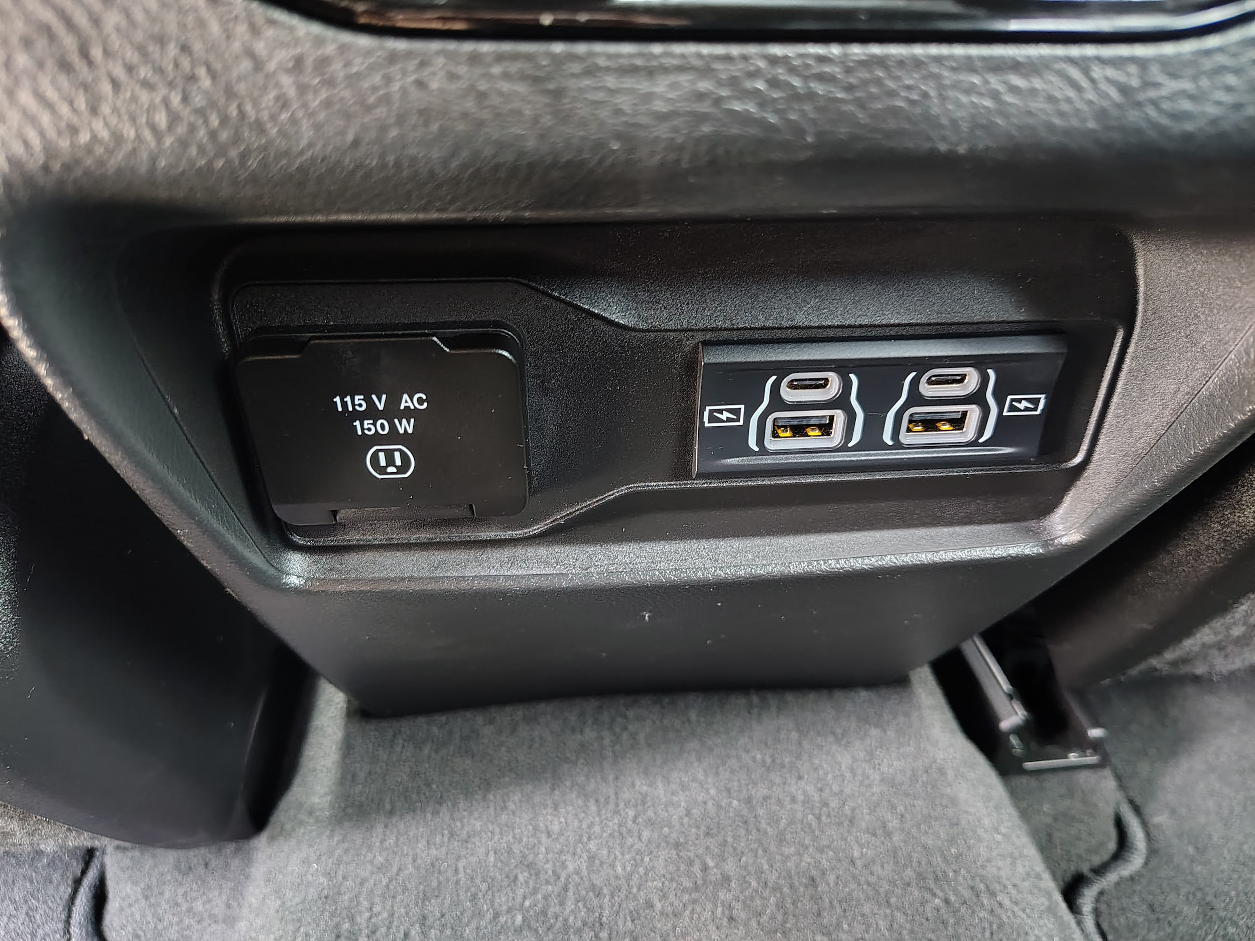 2024 Jeep Grand Cherokee Altitude X Bright White Clearcoat at Solomon CJD Carmichaels