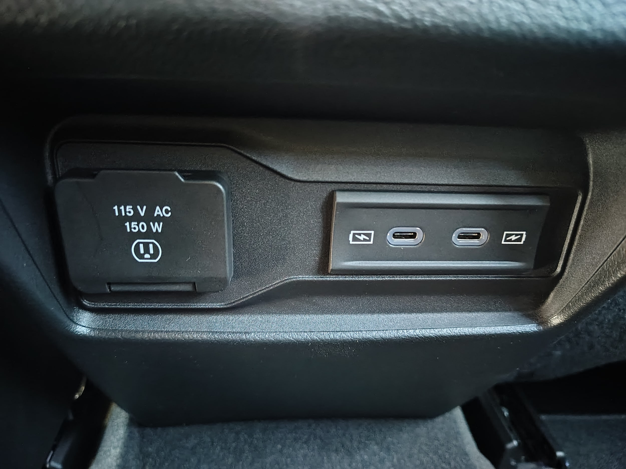 2027 Jeep Grand Cherokee photo 26 of 43
