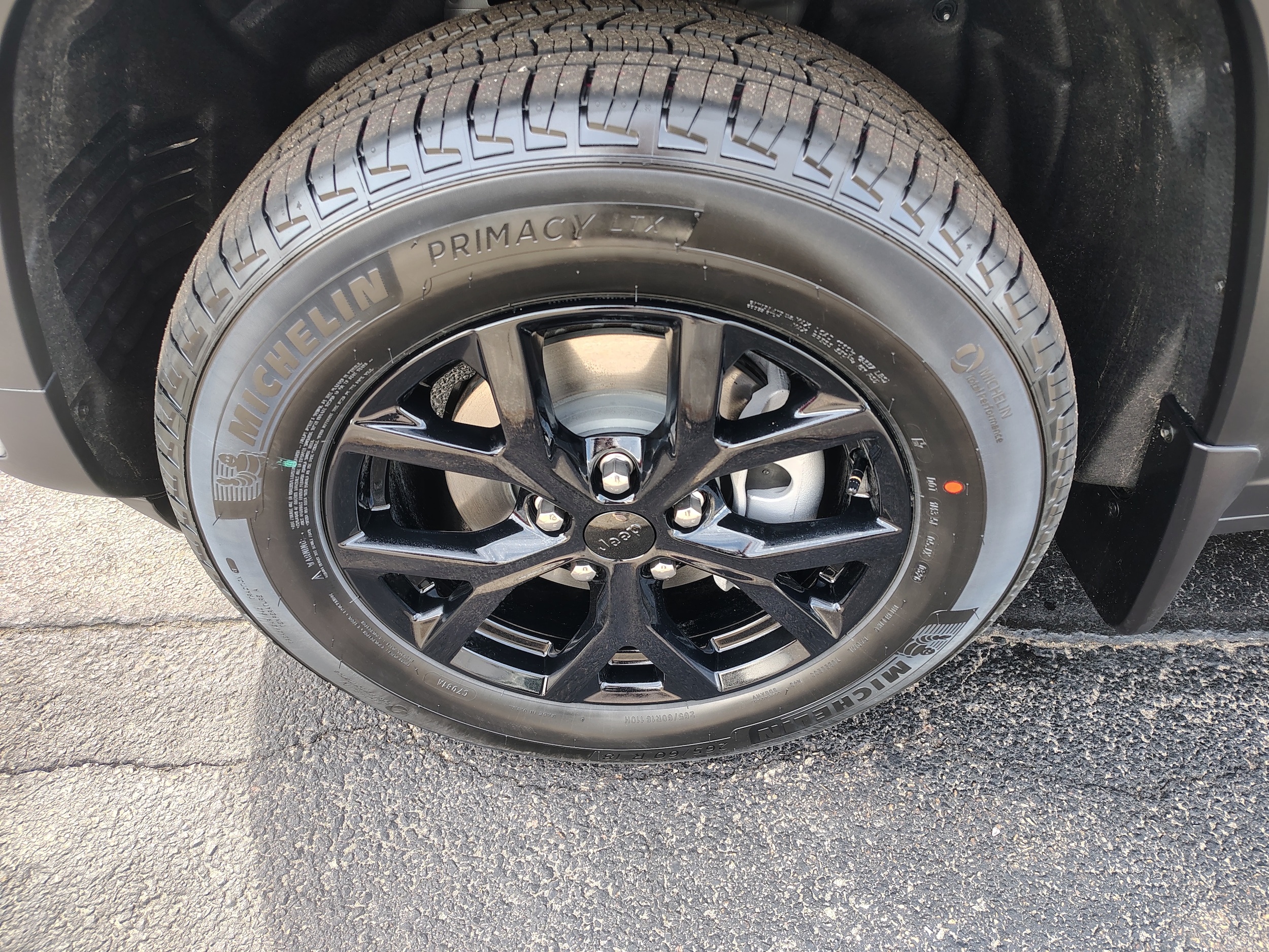 2026 Jeep Grand Cherokee LAREDO ALTITUDE 4X4 - 4
