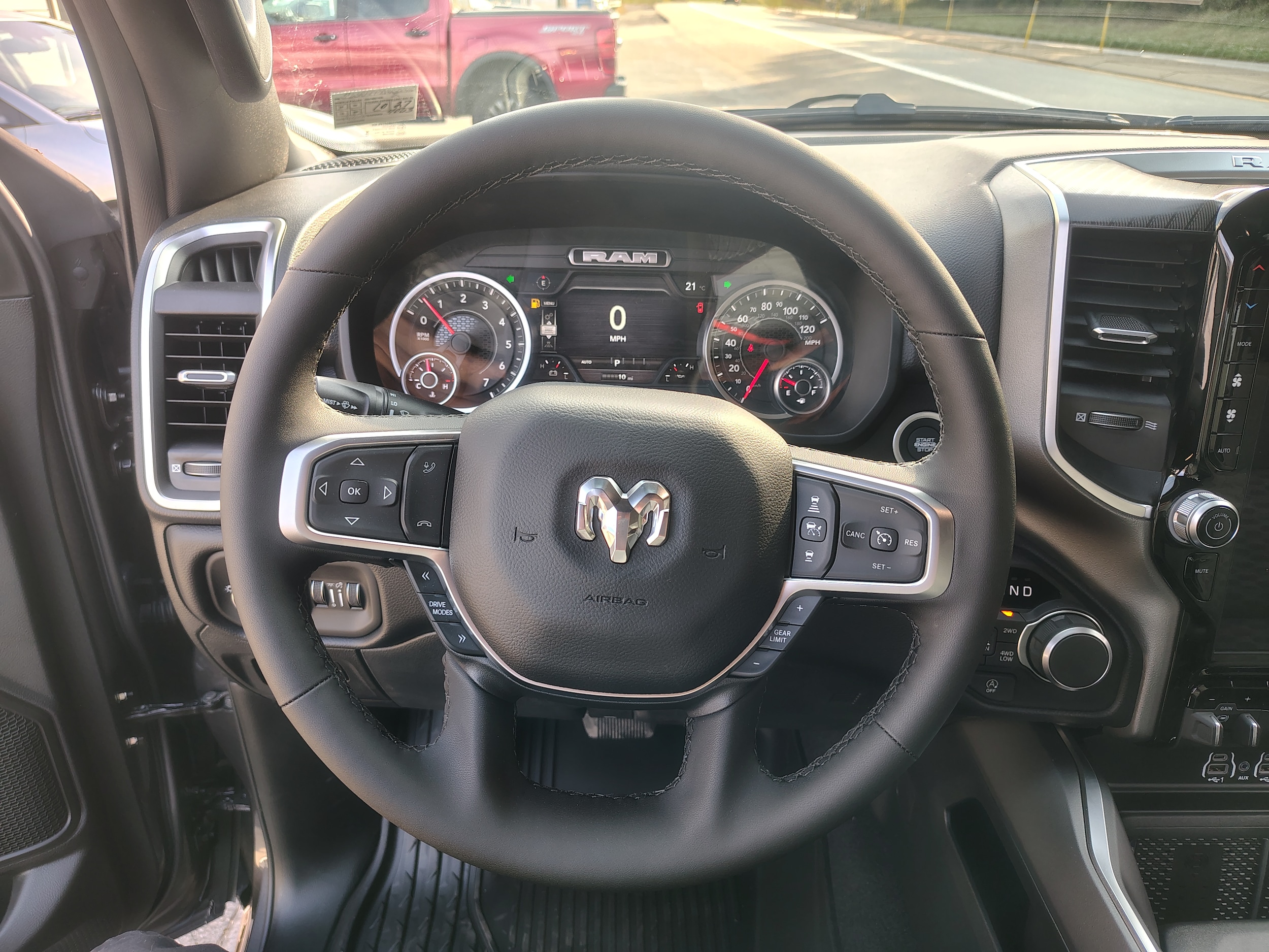 2027 Ram 1500 photo 25 of 32
