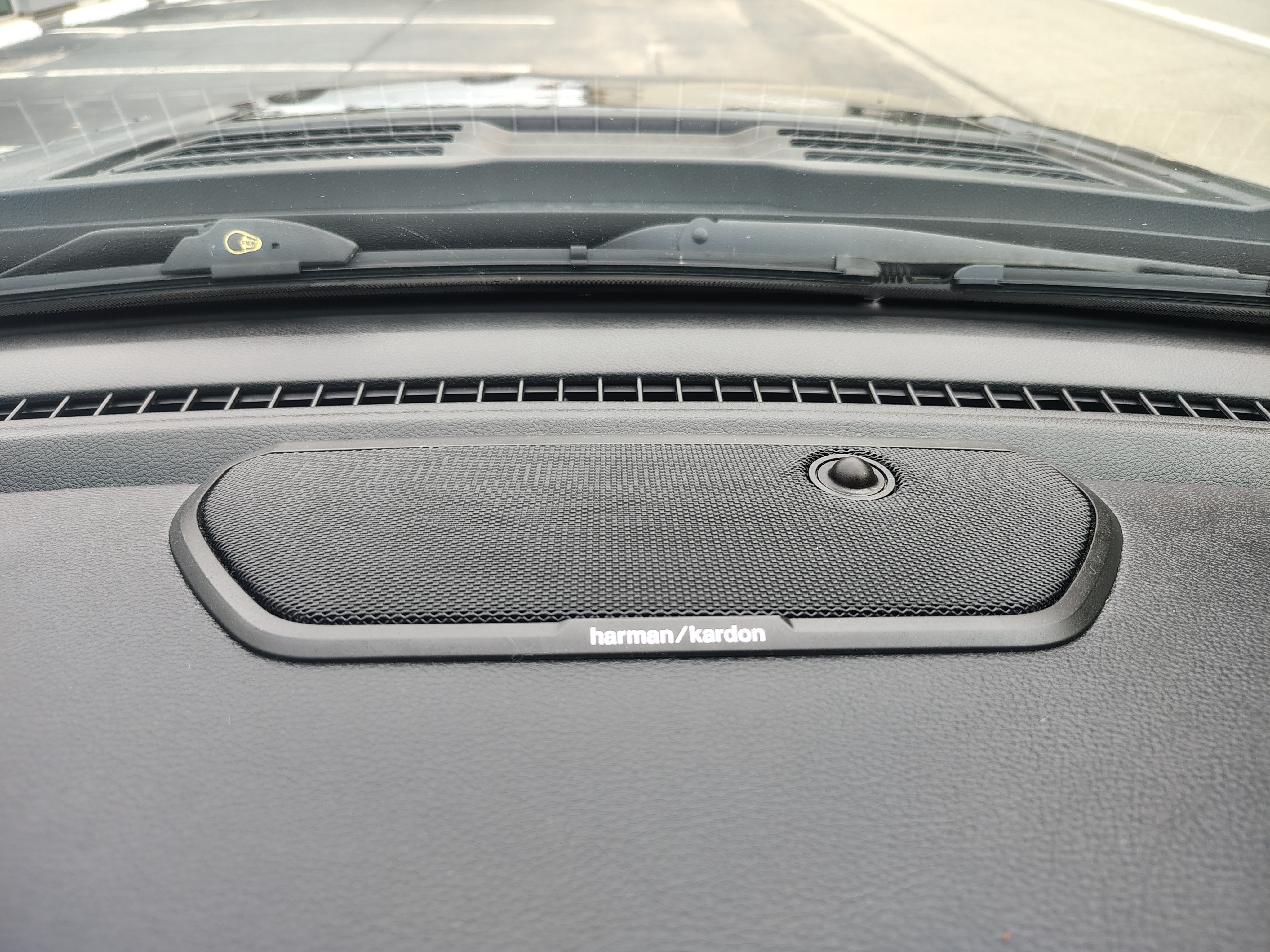 2023 Ram 1500 photo 33 of 40