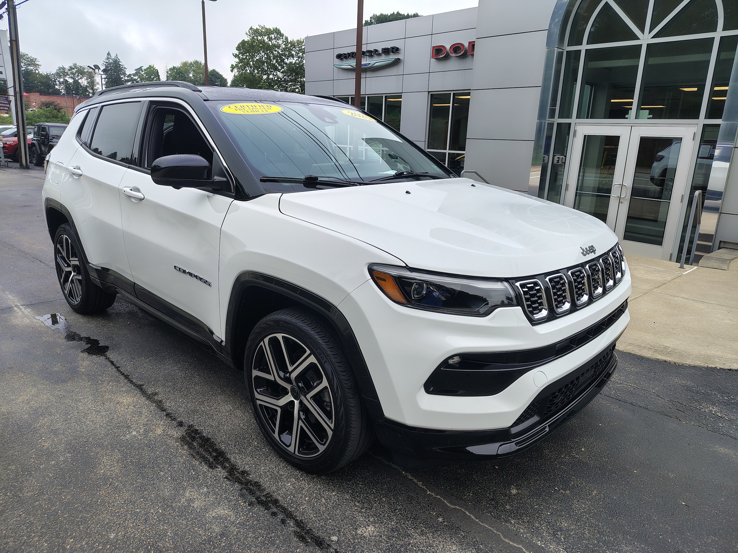2025 Jeep Compass Limited Bright White Clearcoat at Solomon CJD Carmichaels