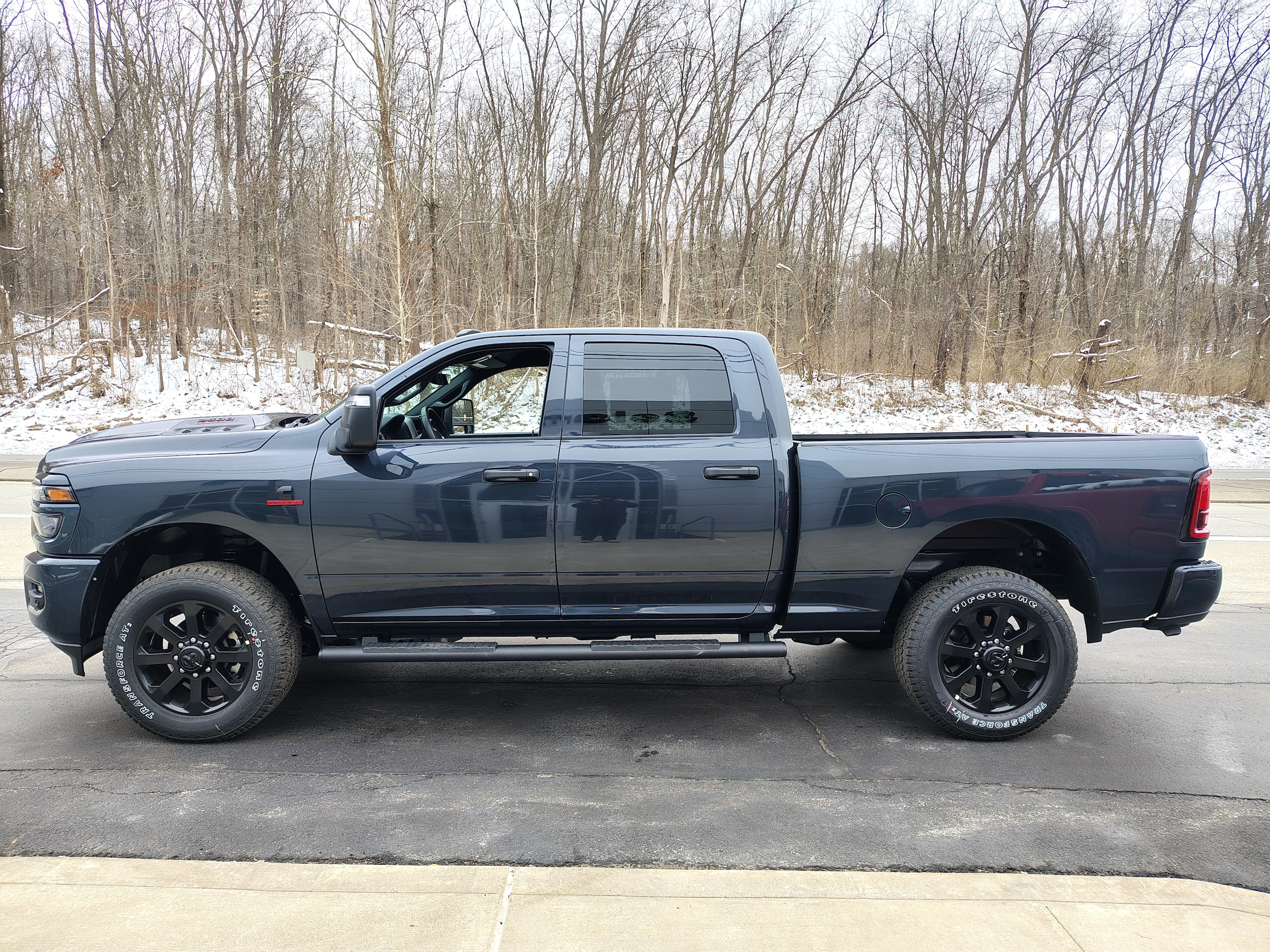 2026 Ram 2500 BLACK EXPRESS CREW CAB 4X4 6'4 BOX - 6