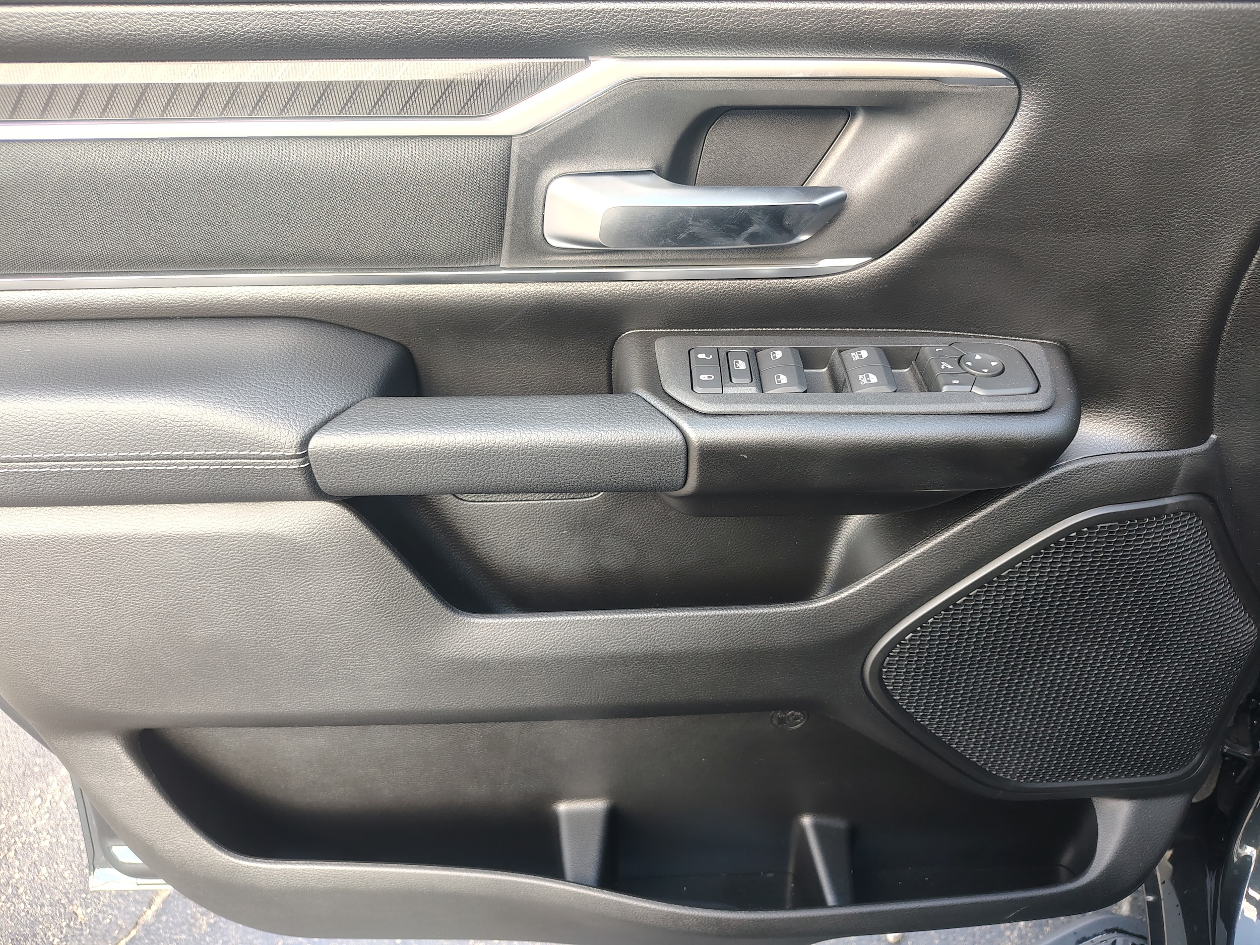 2026 Ram 1500 photo 19 of 40