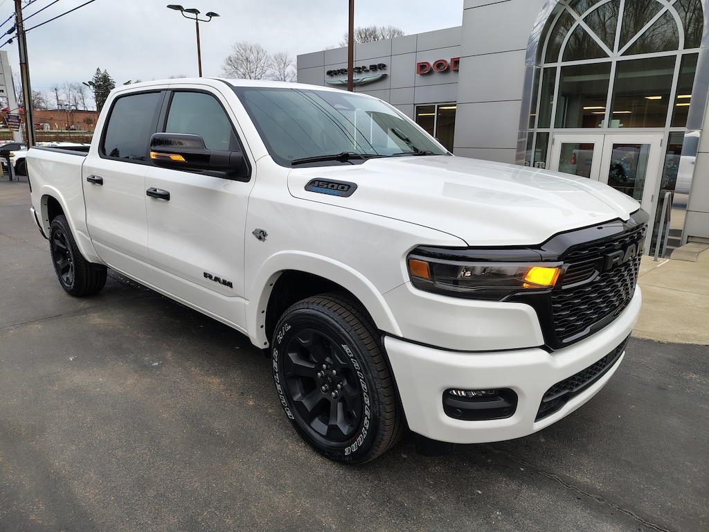 New 2026 Ram 1500 BIG HORN CREW CAB 4X4 5'7 BOX Pickup