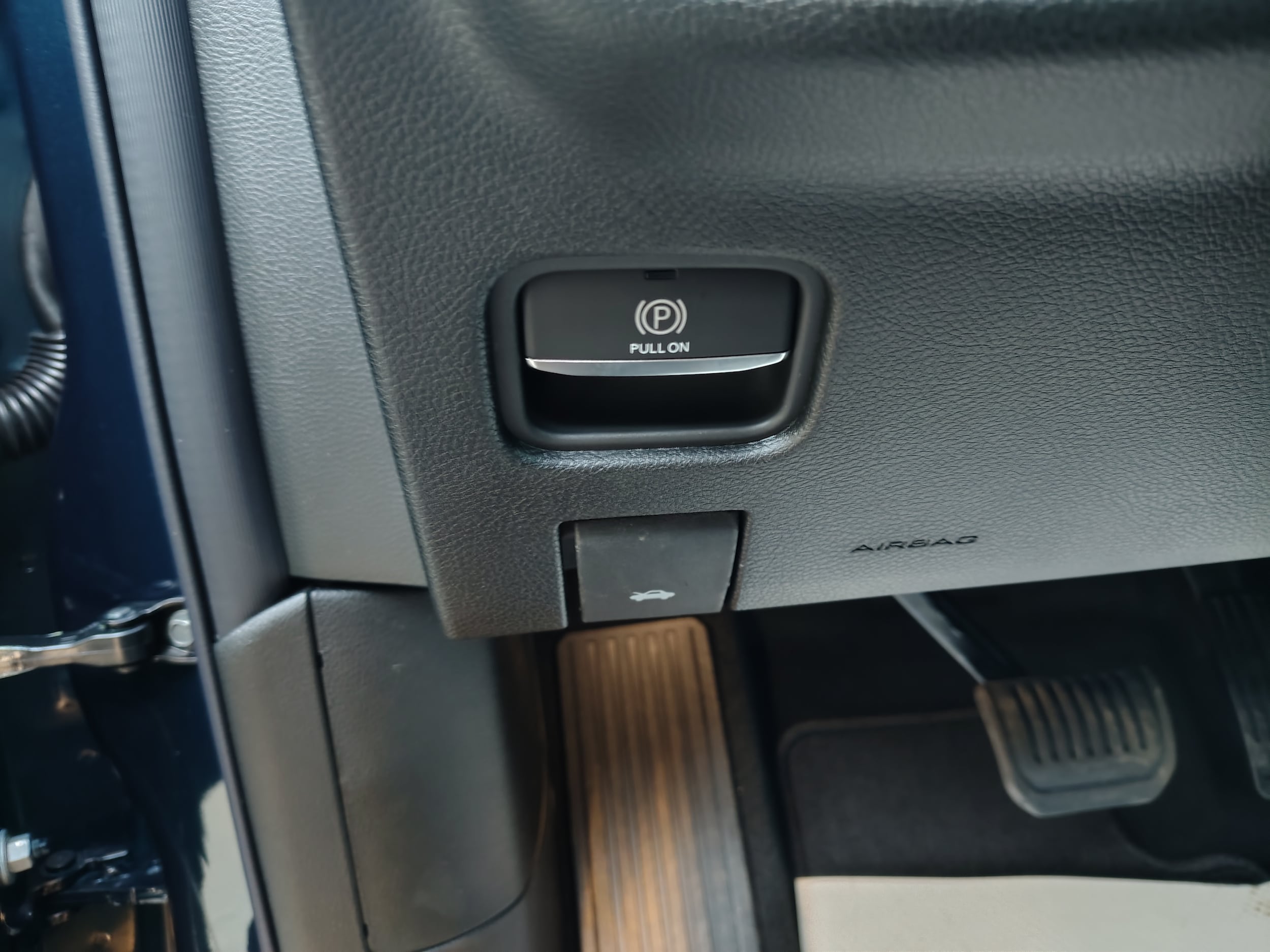 2027 Jeep Grand Cherokee photo 29 of 41