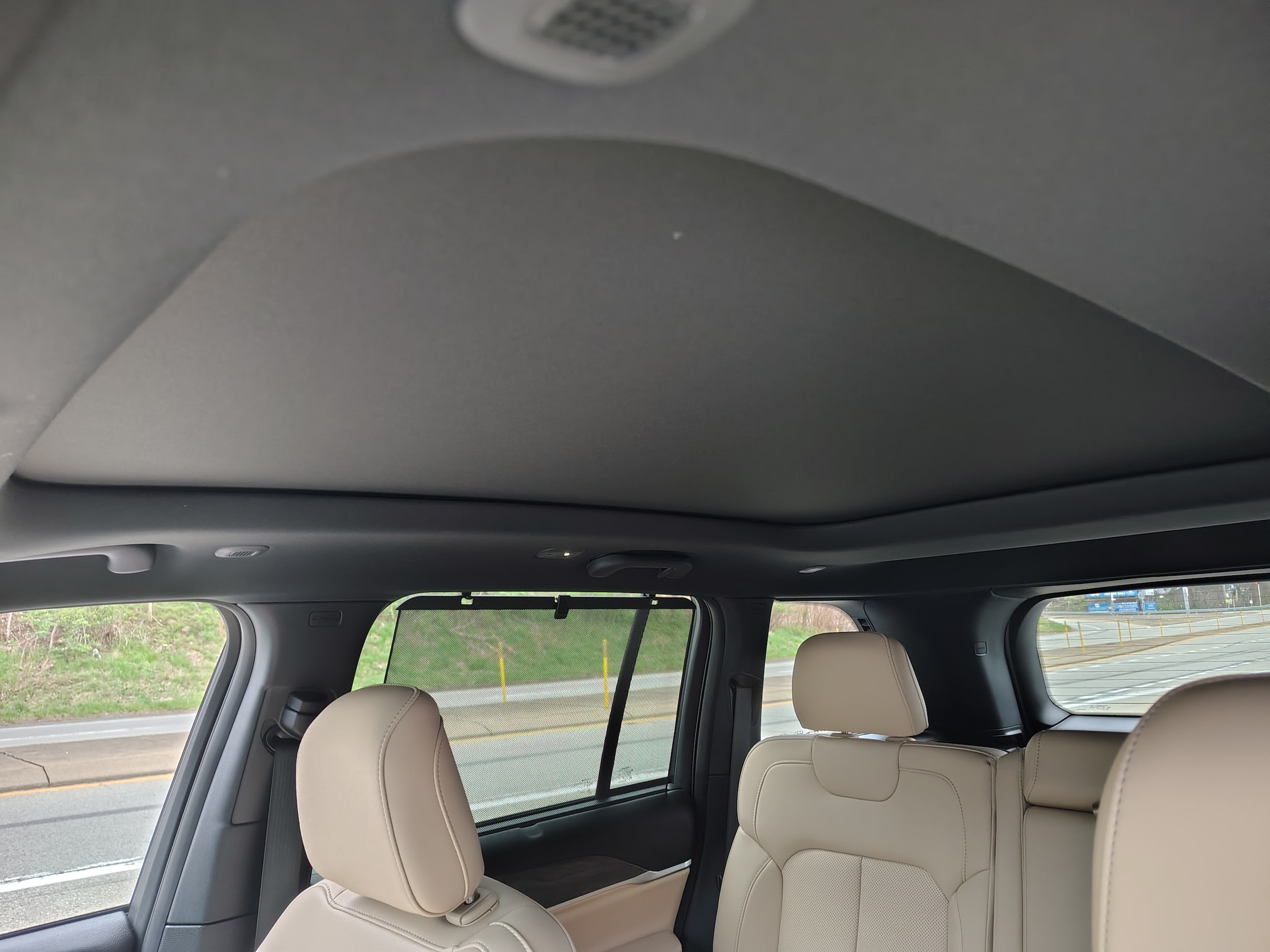 2024 Jeep Grand Cherokee Limited Bright White Clearcoat at Solomon CJD Carmichaels