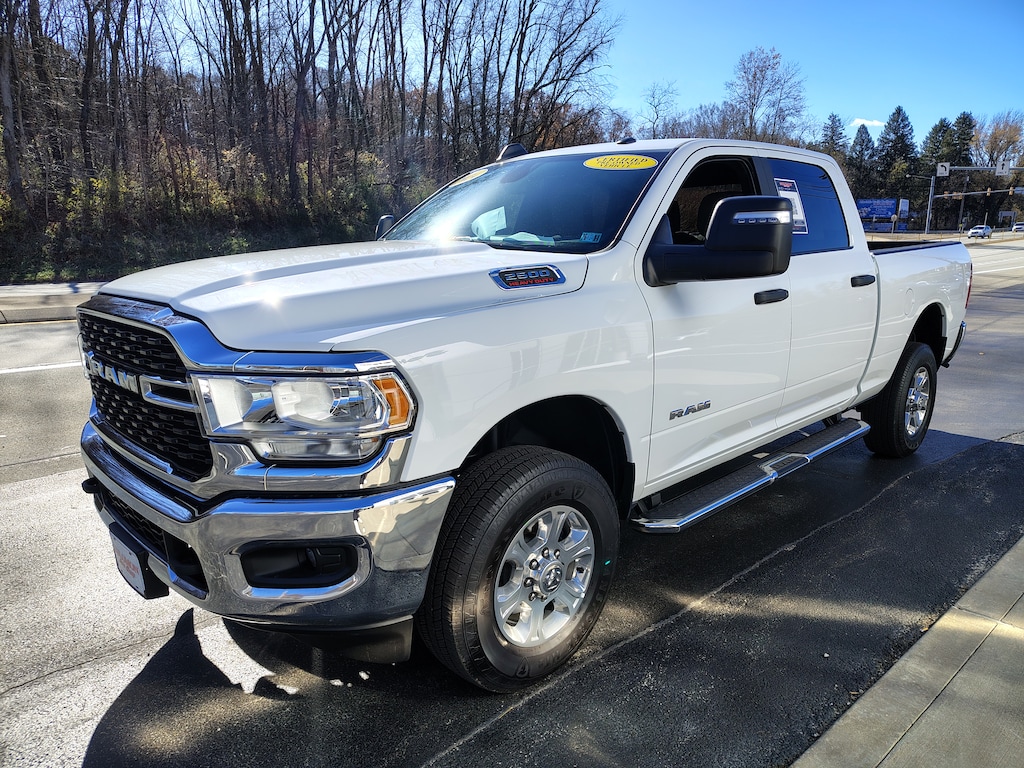 Used 2024 Ram 2500 Big Horn Big Horn 4x4 Crew Cab 64 Box