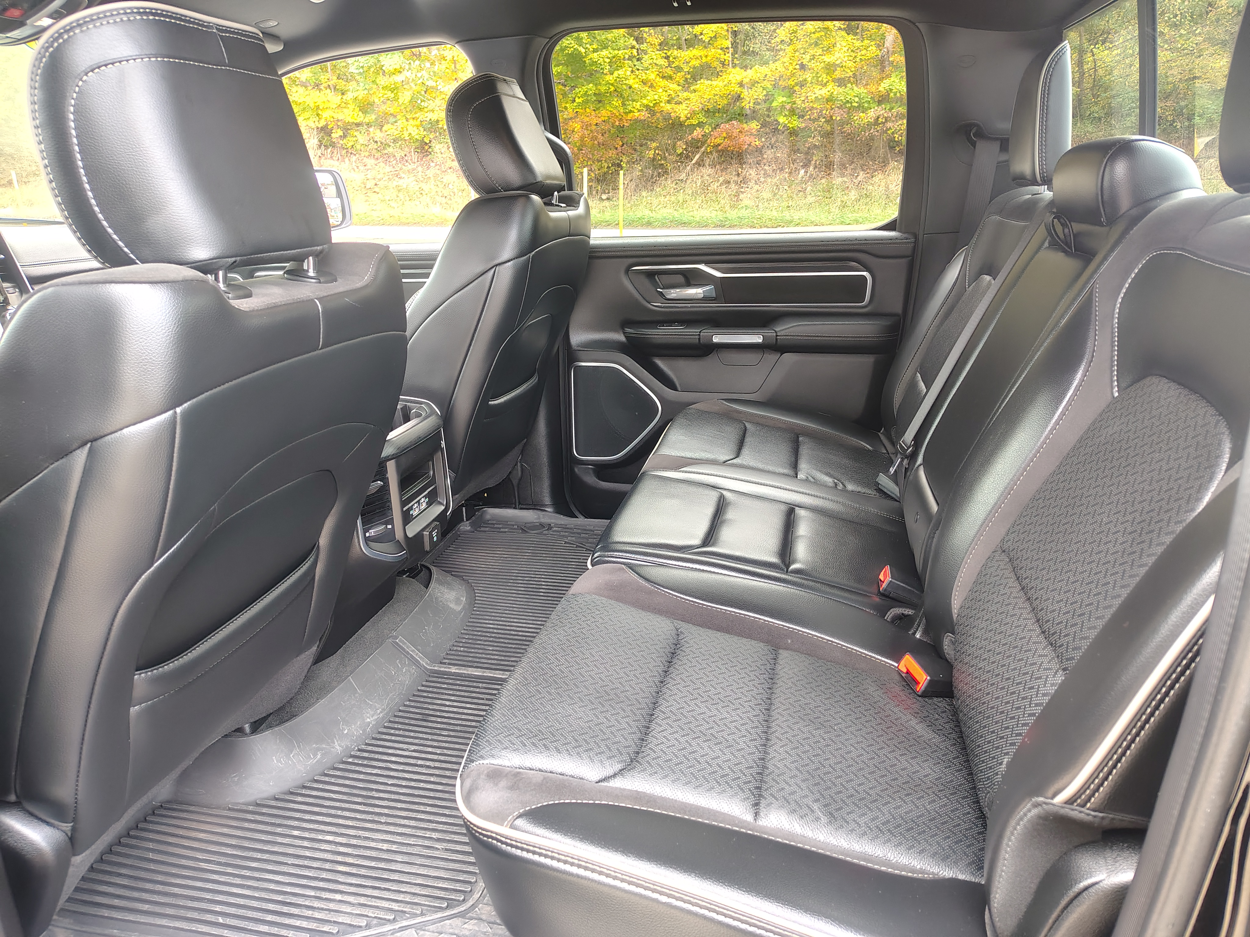 2023 Ram 1500 photo 21 of 40