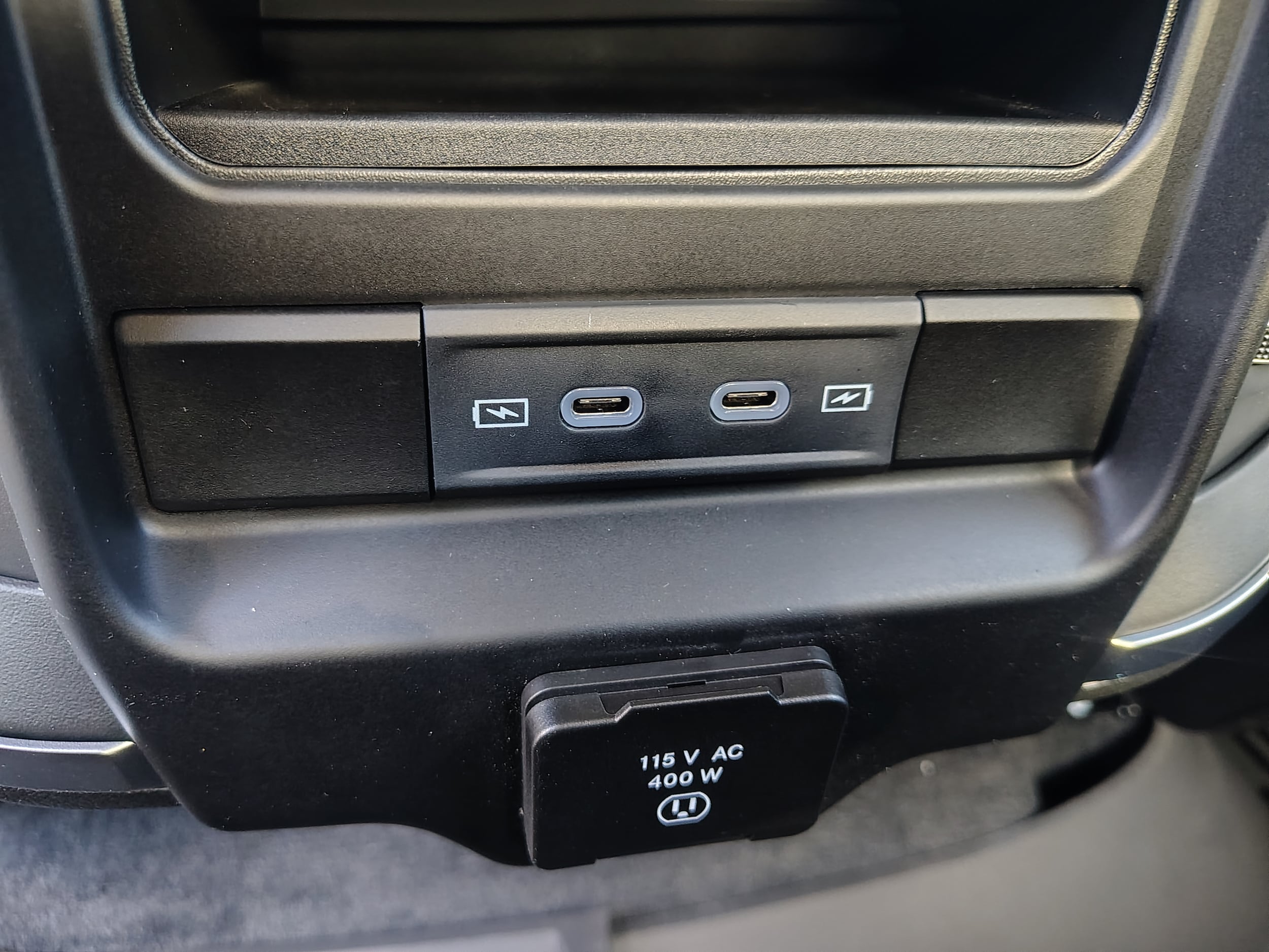 2026 Ram 1500 photo 22 of 40