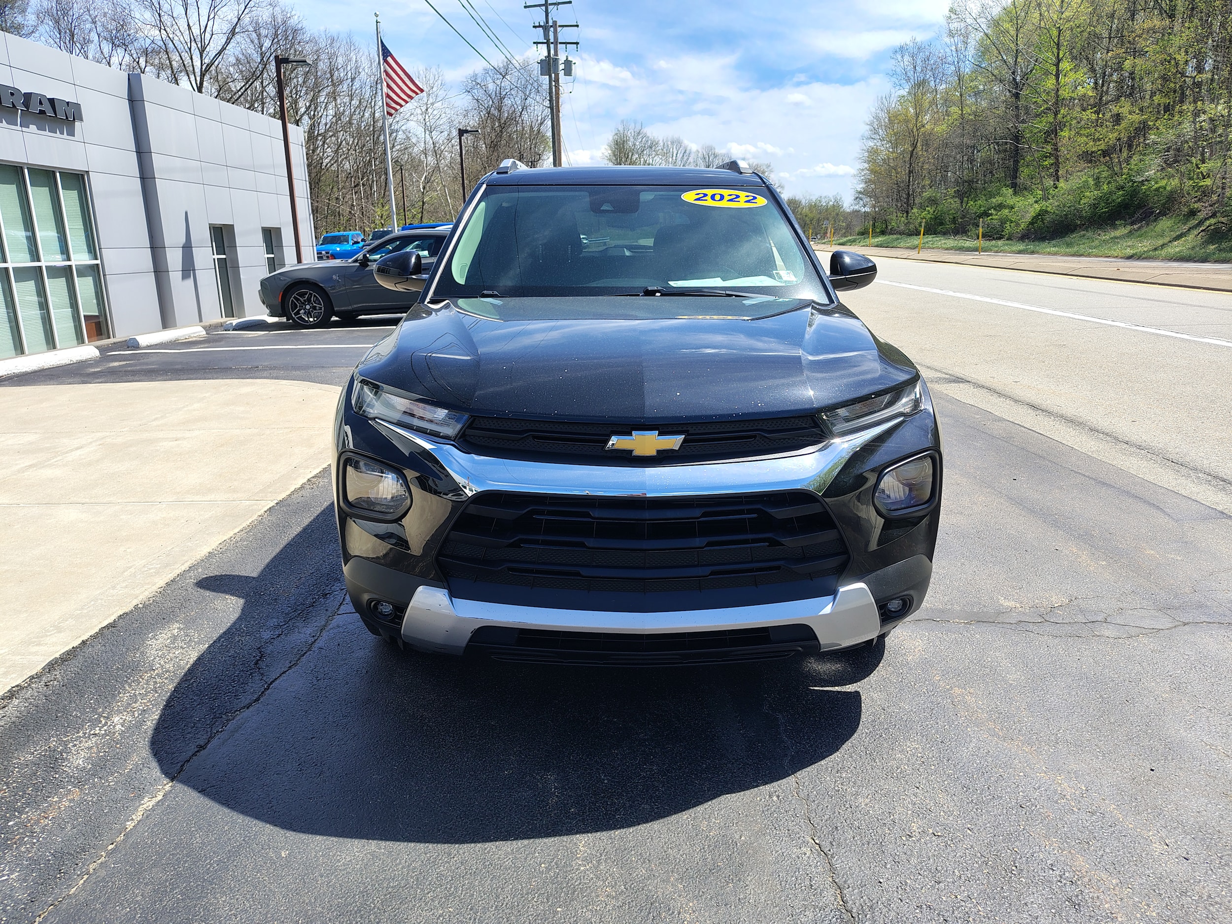 2022 Chevrolet Trailblazer LT - 2