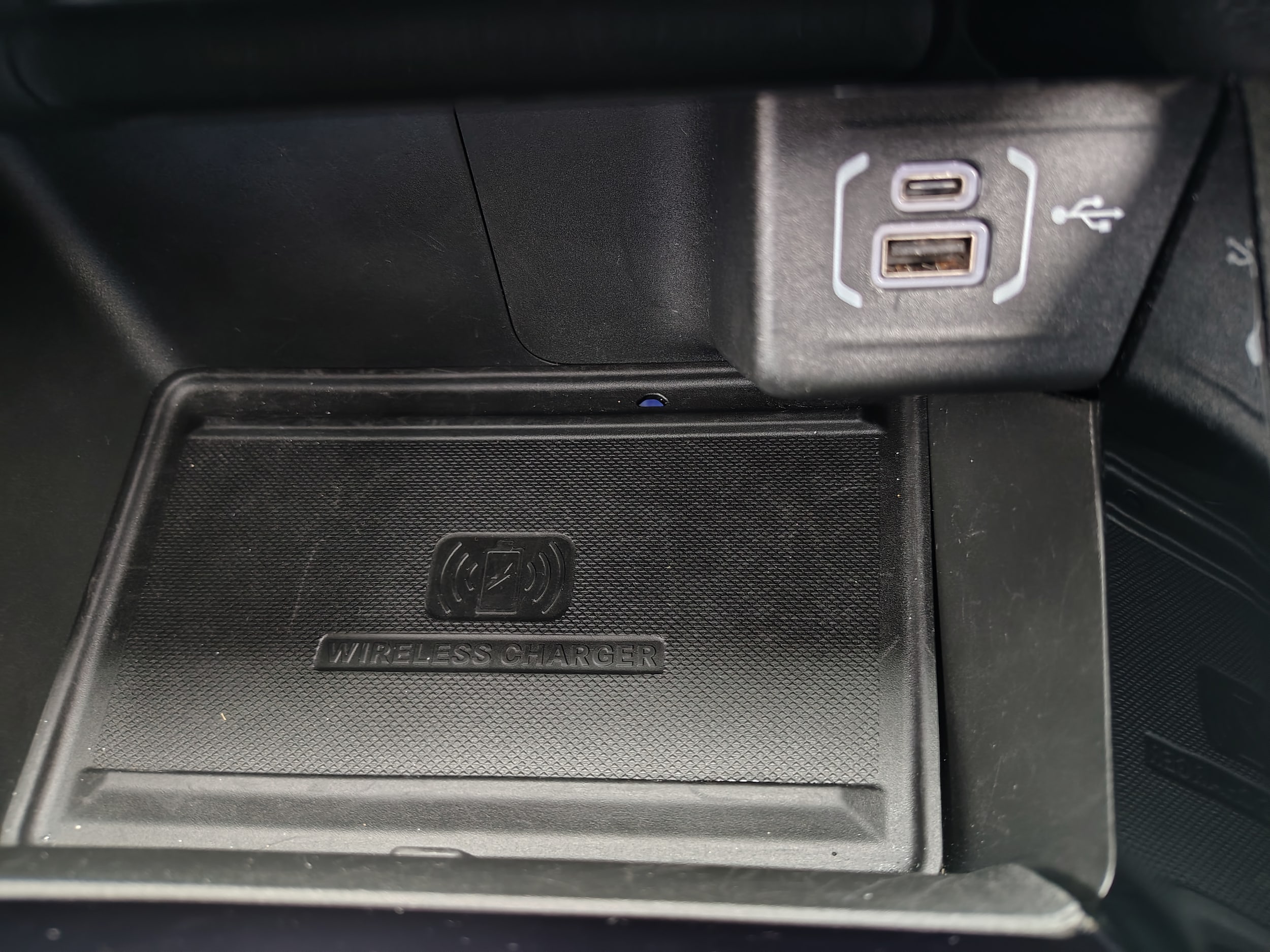 2025 Jeep Compass Limited Silver Zynith Metallic Clearcoat at Solomon CJD Carmichaels
