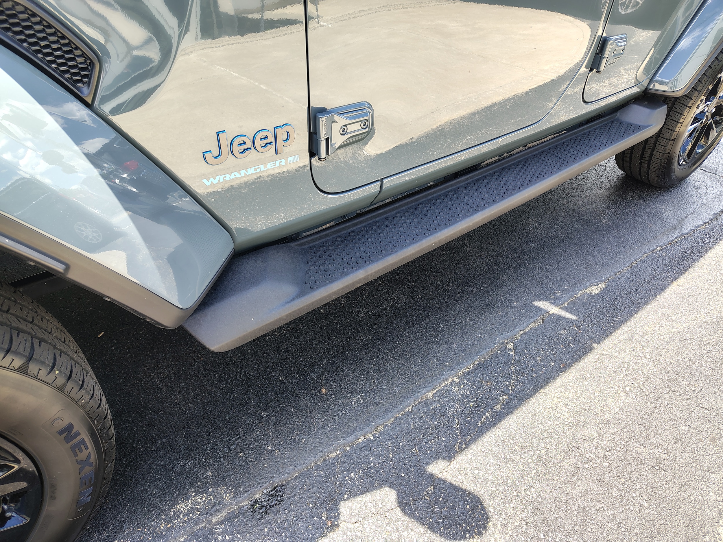 2025 Jeep Wrangler 4xe Sahara - 5