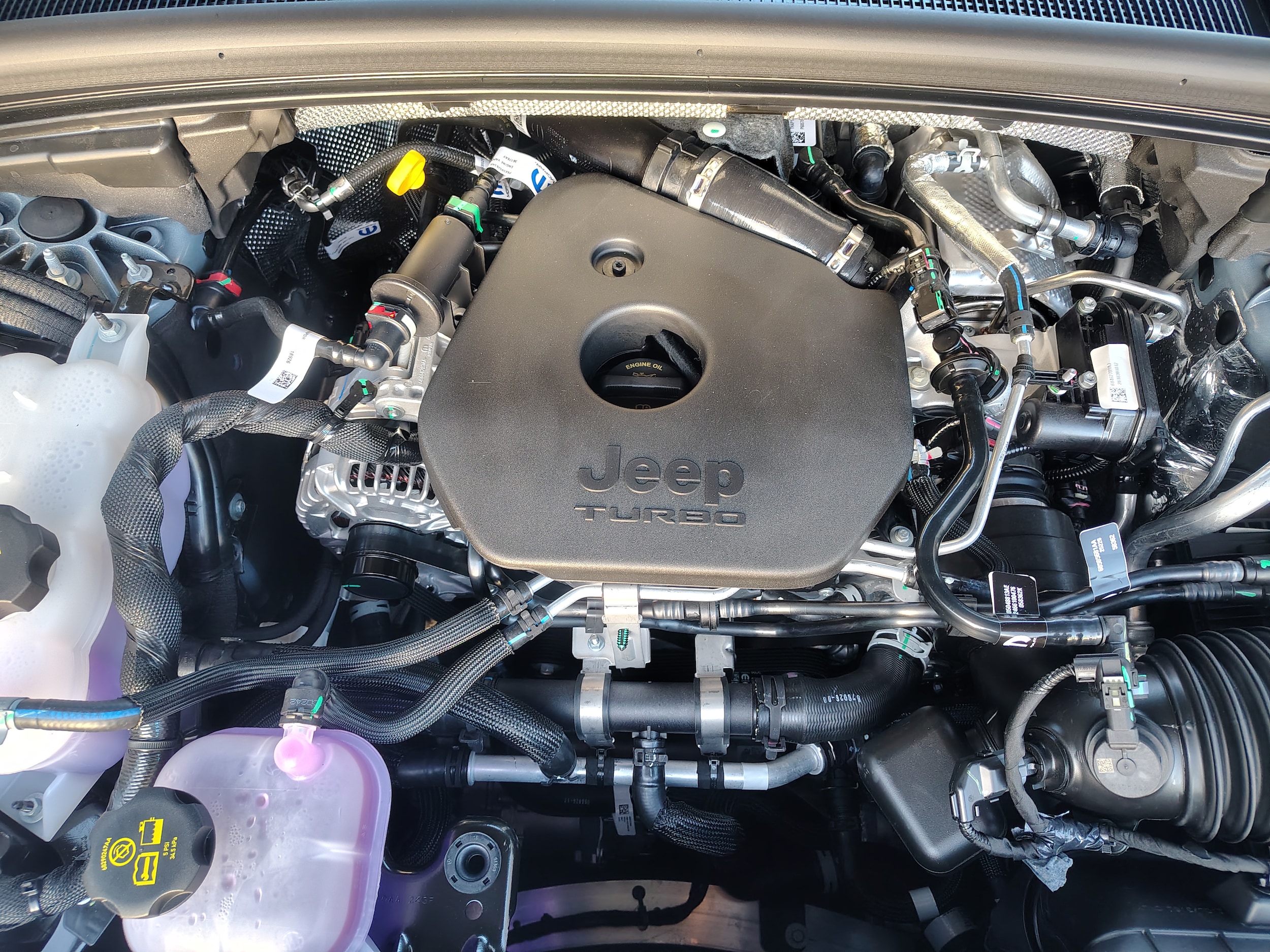 2027 Jeep Grand Cherokee photo 17 of 43