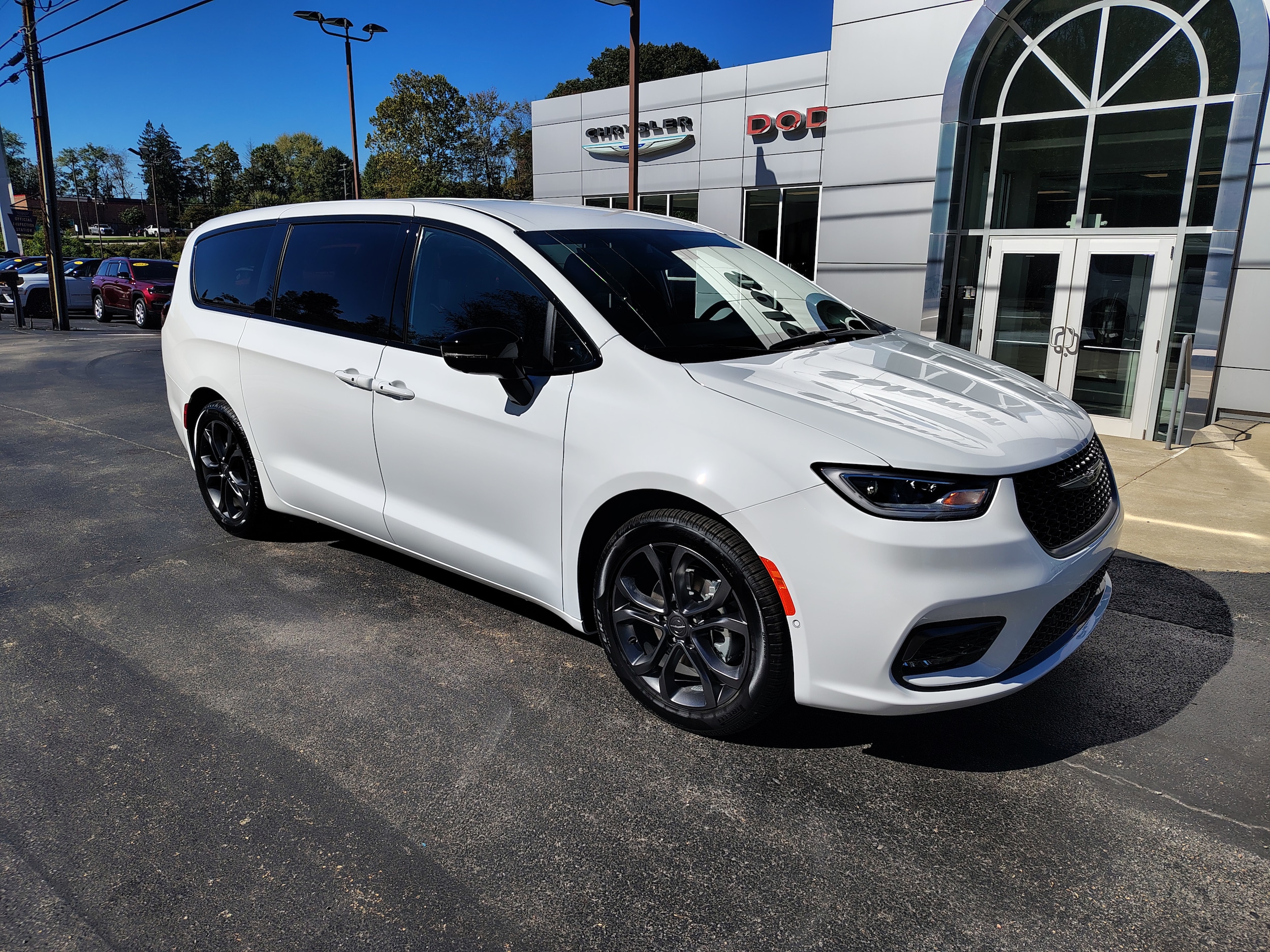 2026 Chrysler Pacifica SELECT - 1