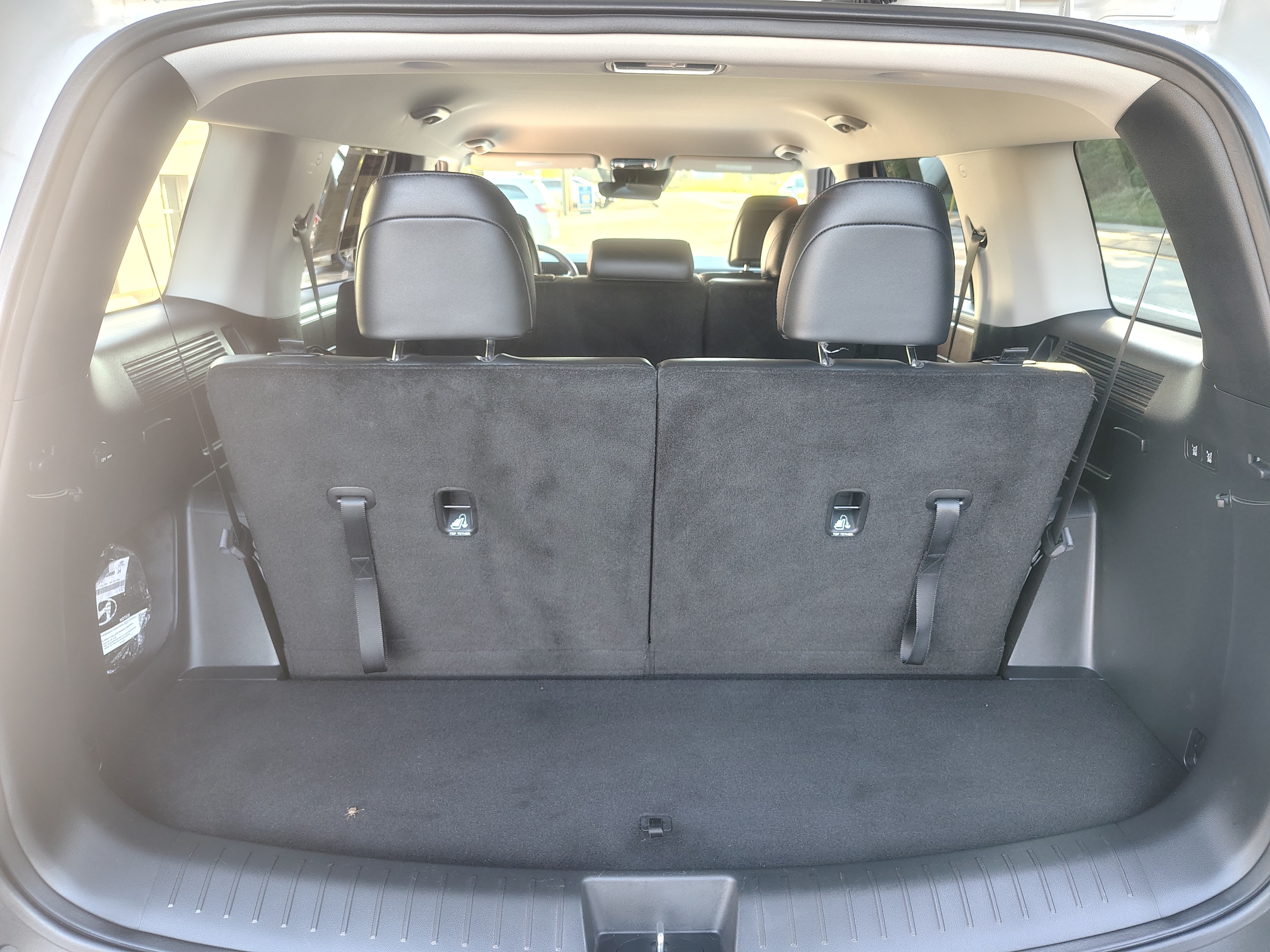 2025 Hyundai Santa Fe Hybrid photo 11 of 40