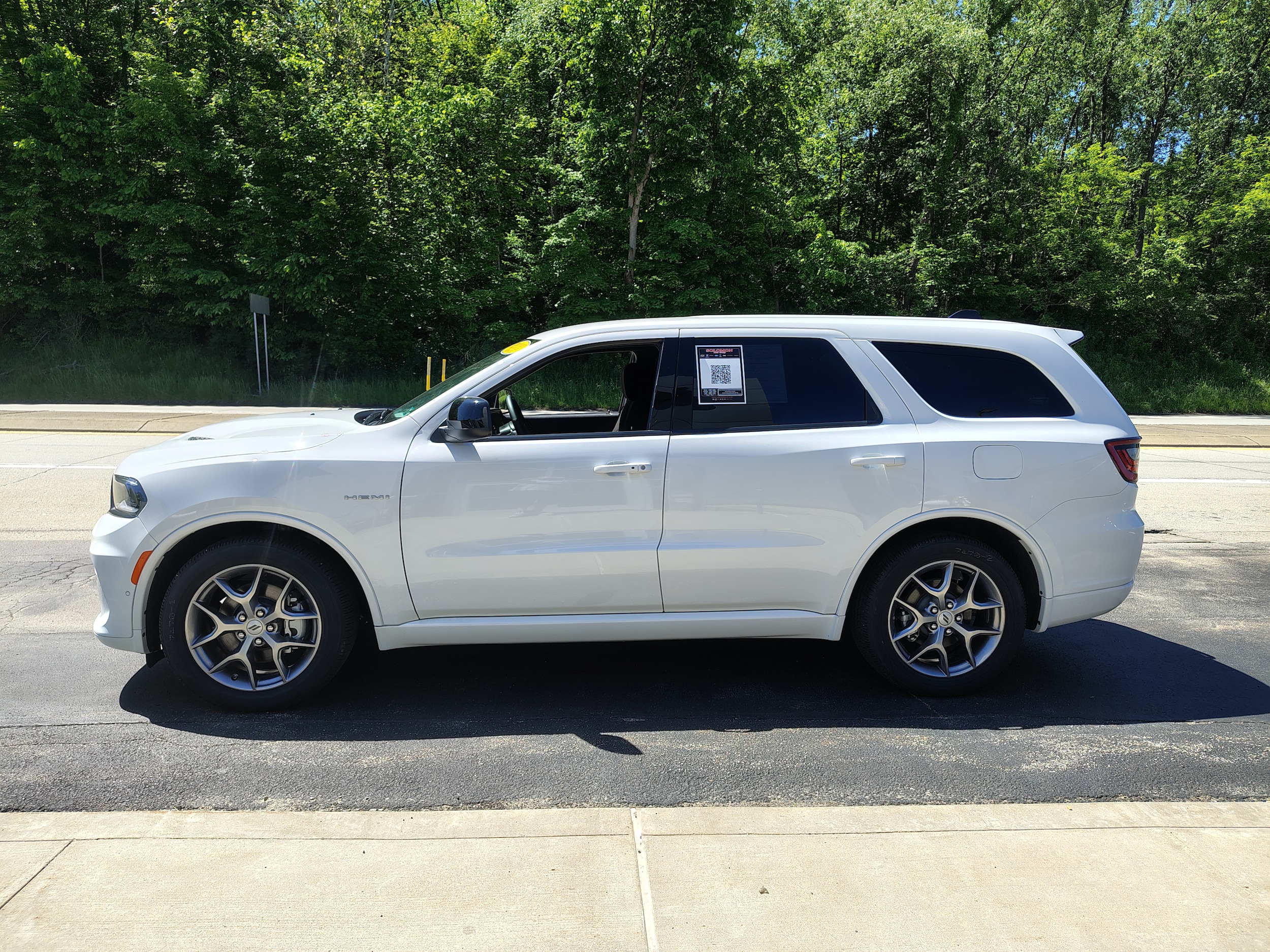 2026 Dodge Durango GT HEMI V8 White Knuckle Clearcoat at Solomon CJD Brownsville