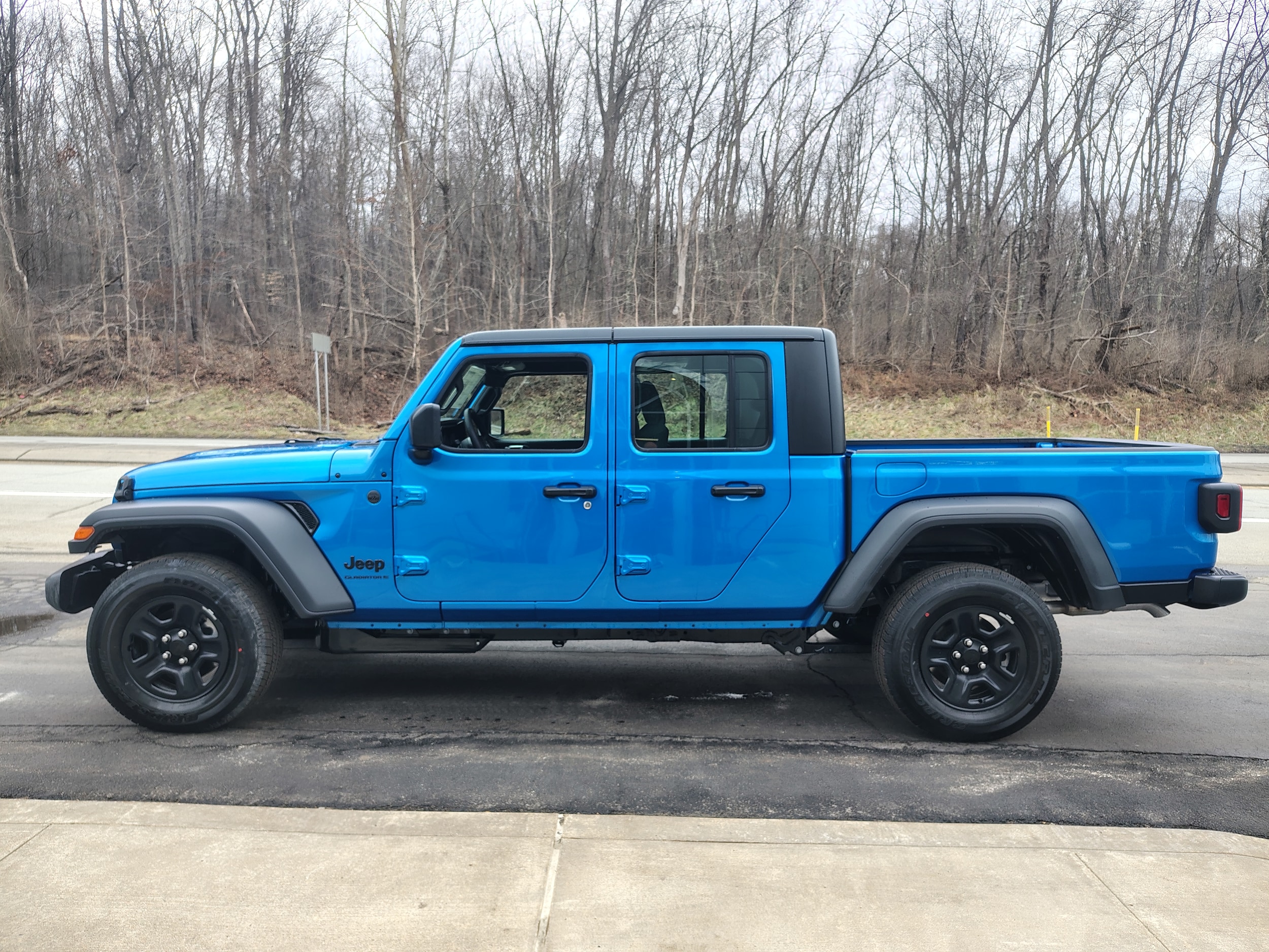 2026 Jeep Gladiator SPORT 4X4 - 6
