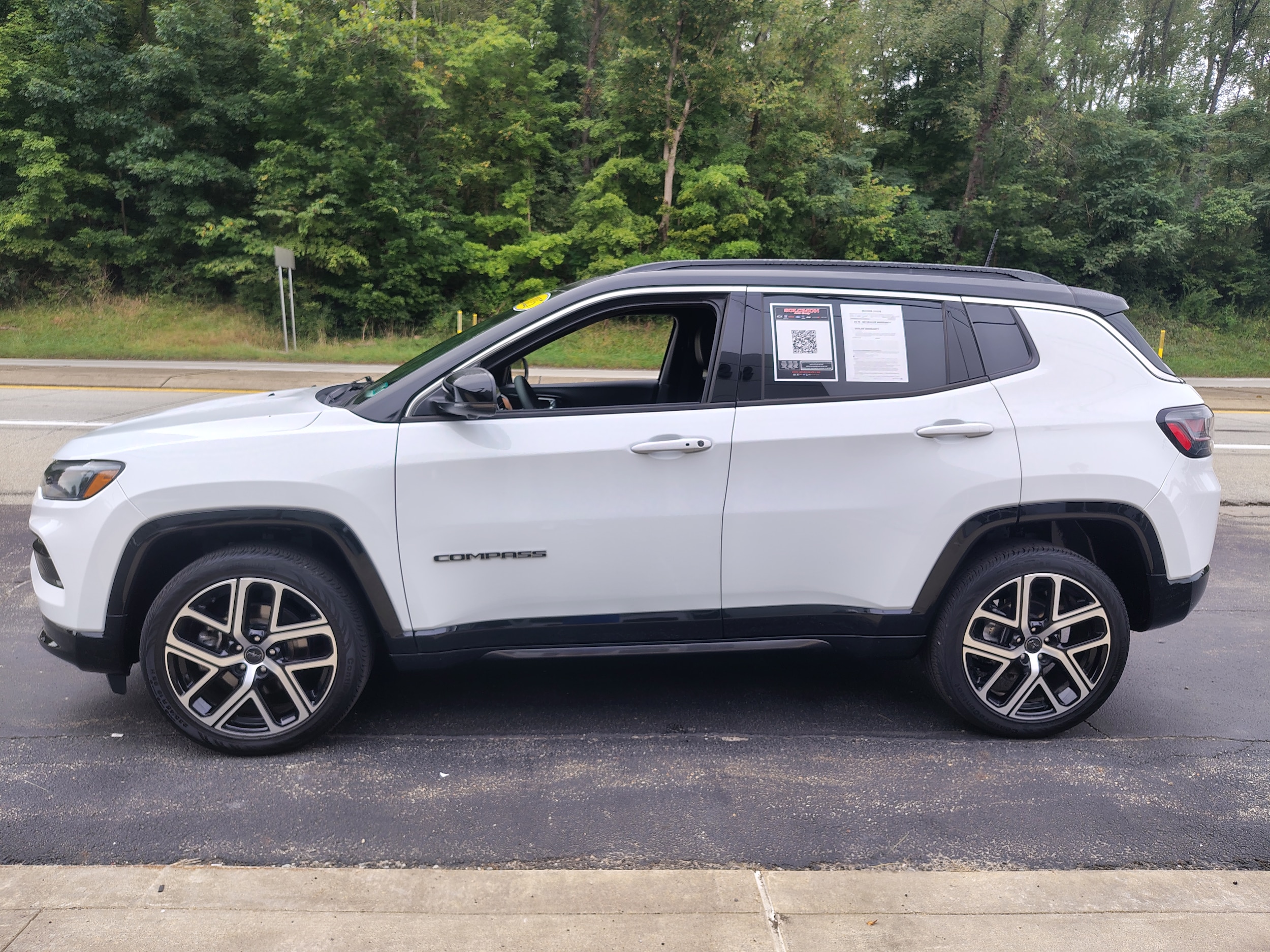 2025 Jeep Compass Limited Bright White Clearcoat at Solomon CJD Carmichaels