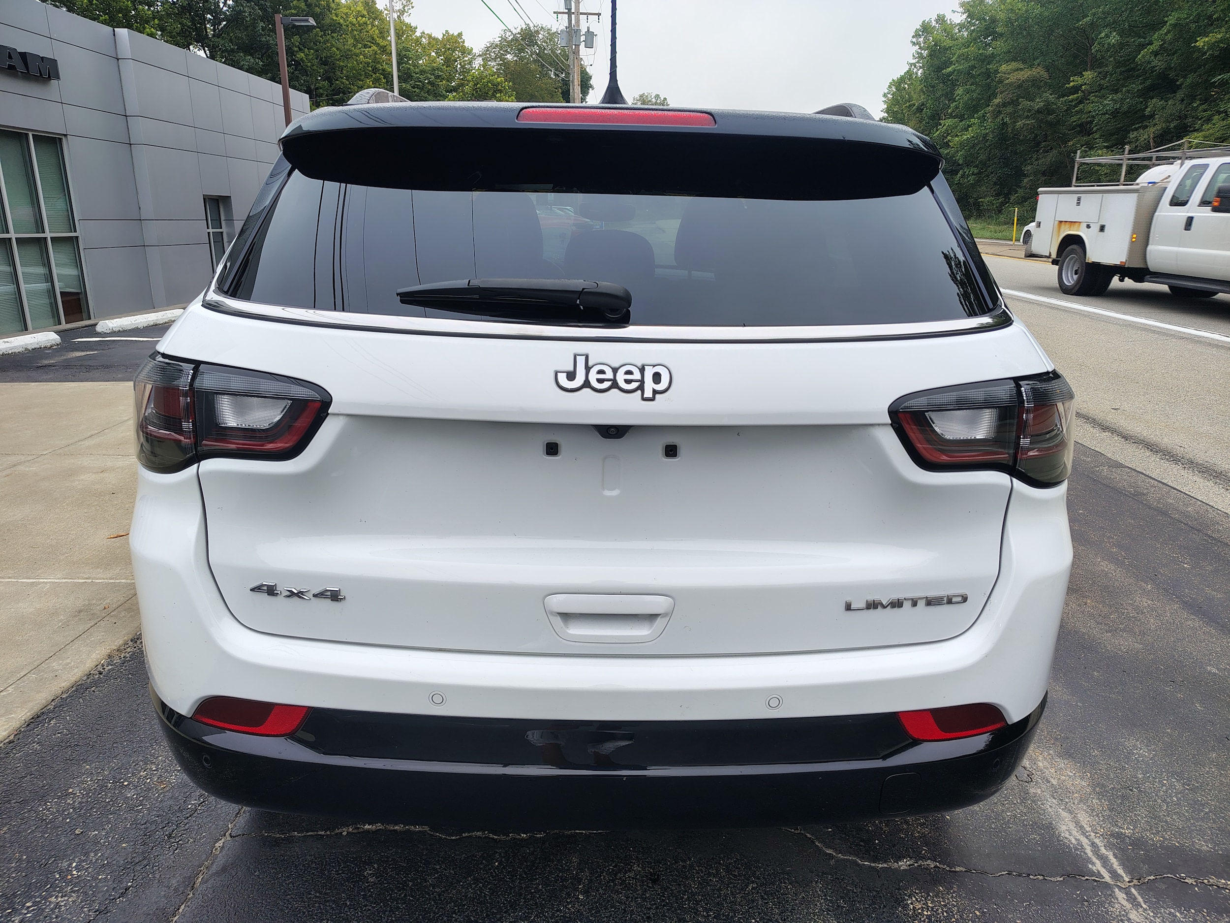 2025 Jeep Compass Limited Bright White Clearcoat at Solomon CJD Carmichaels