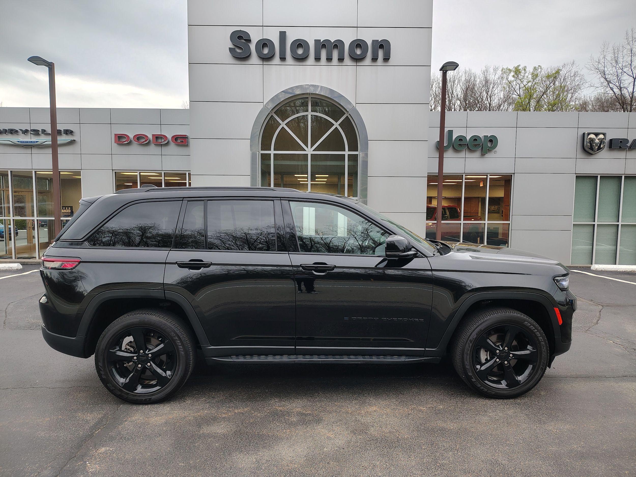 2024 Jeep Grand Cherokee Altitude X - 0