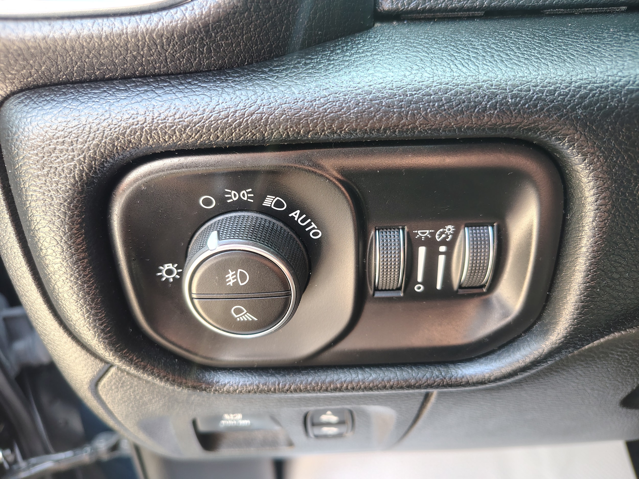 2022 Ram 1500 photo 26 of 44
