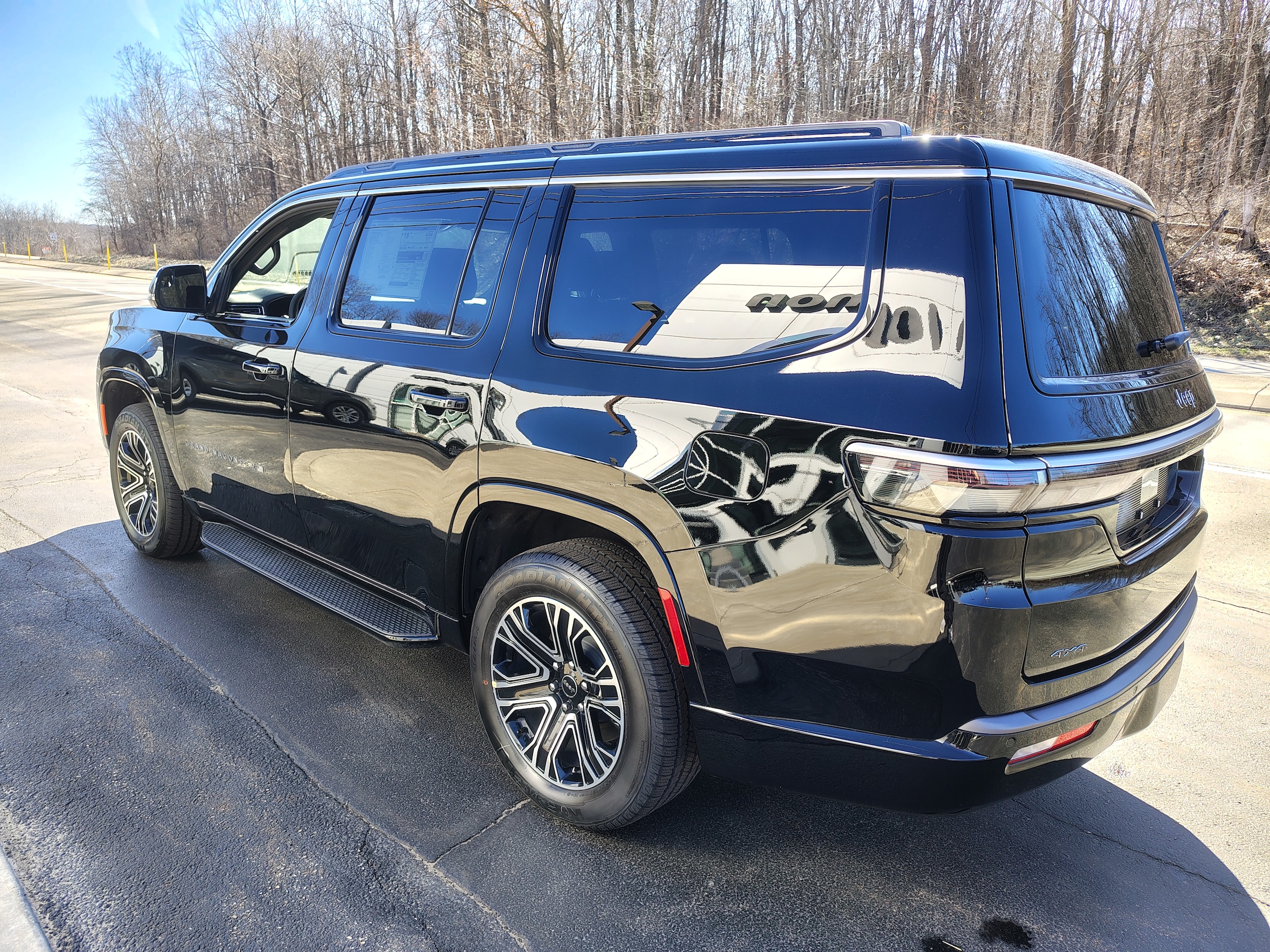 2026 Jeep Grand Wagoneer 4X4 High Gloss Black at Three Rivers CJD
