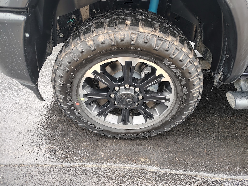 New 2026 Ram 2500 WARLOCK CREW CAB 4X4 6'4 BOX Pickup