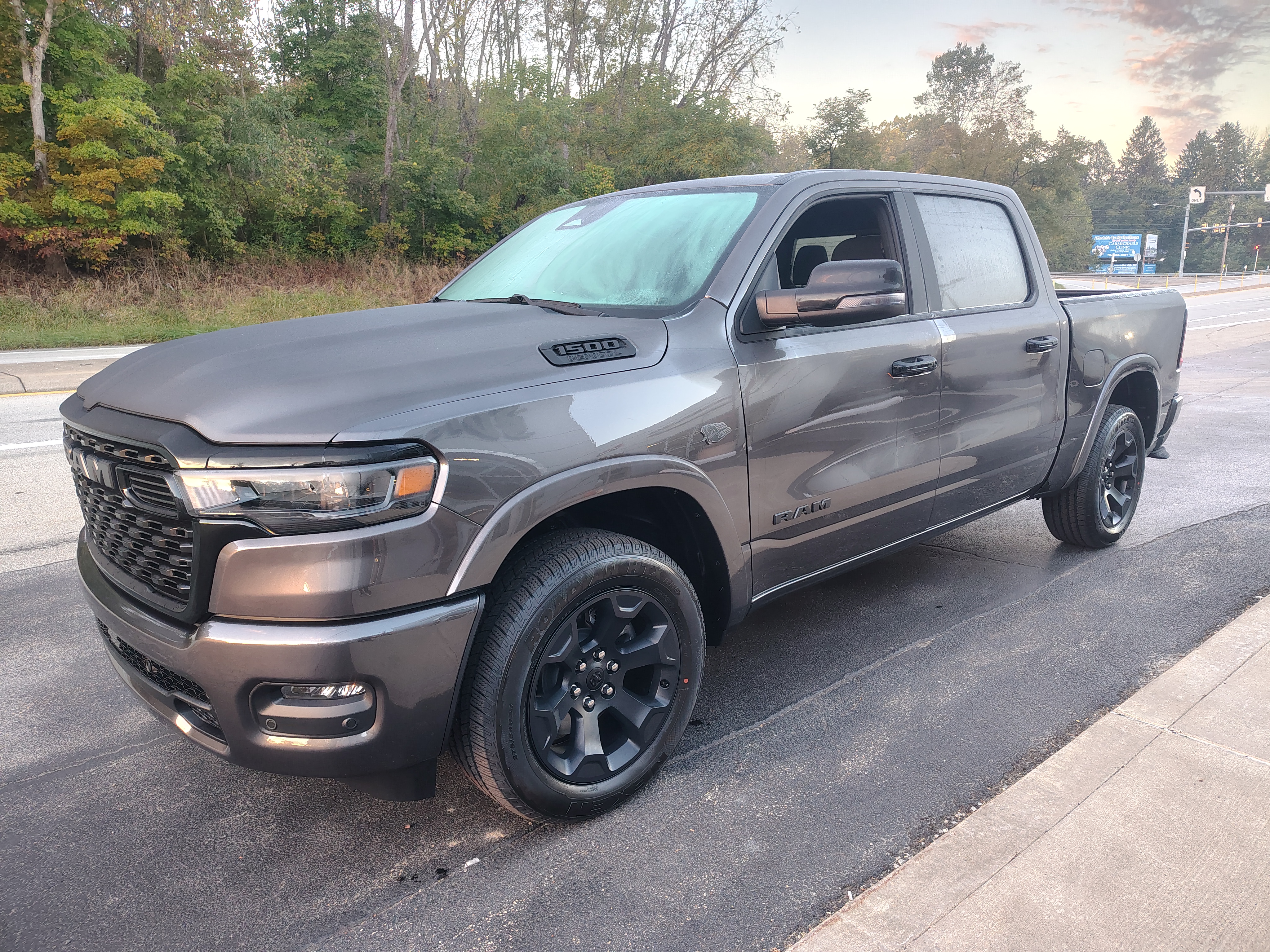 New 2027 Ram 1500 BIG HORN CREW CAB 4X4 5'7 BOX Pickup