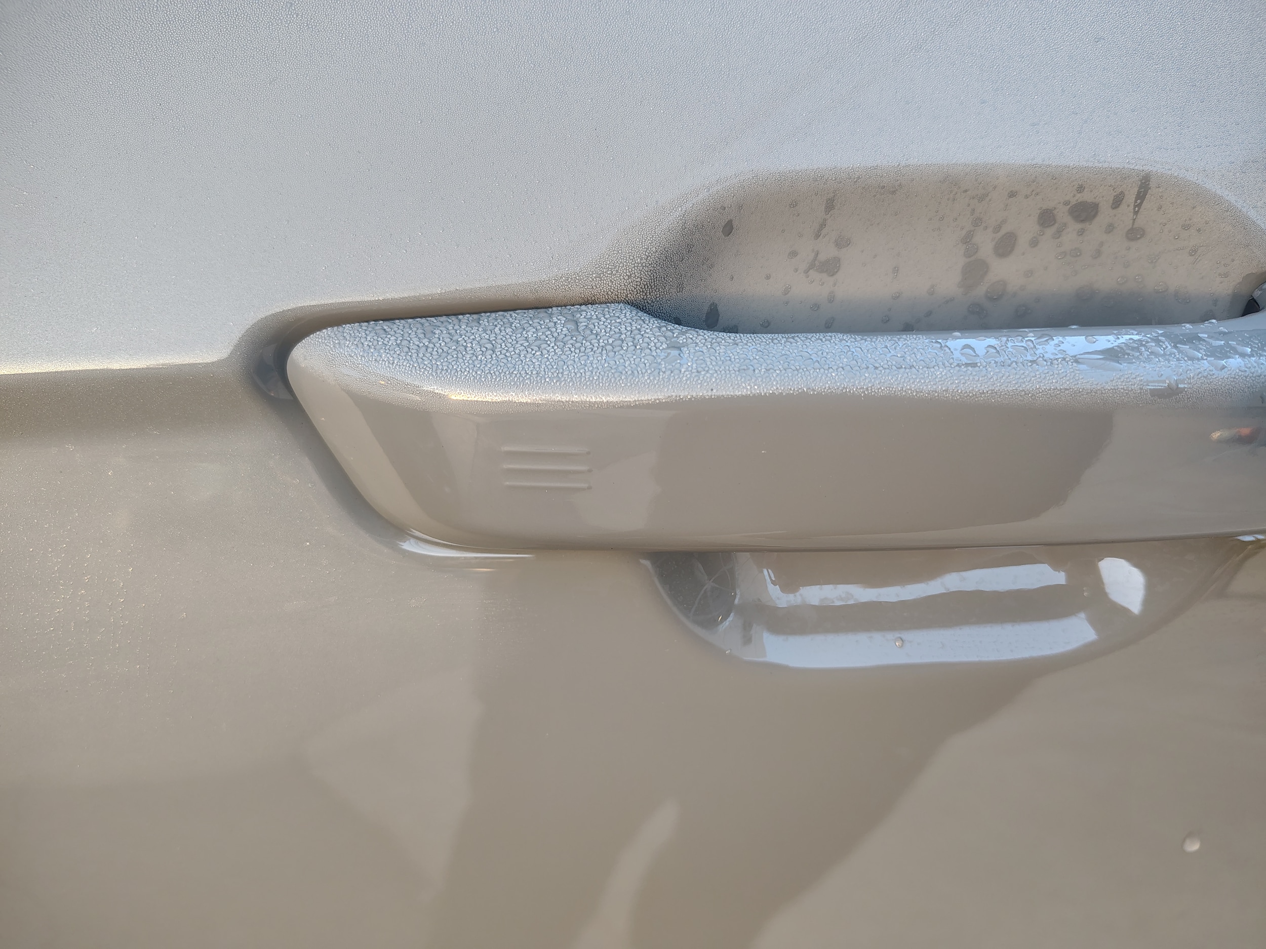 2027 Jeep Grand Cherokee photo 18 of 43