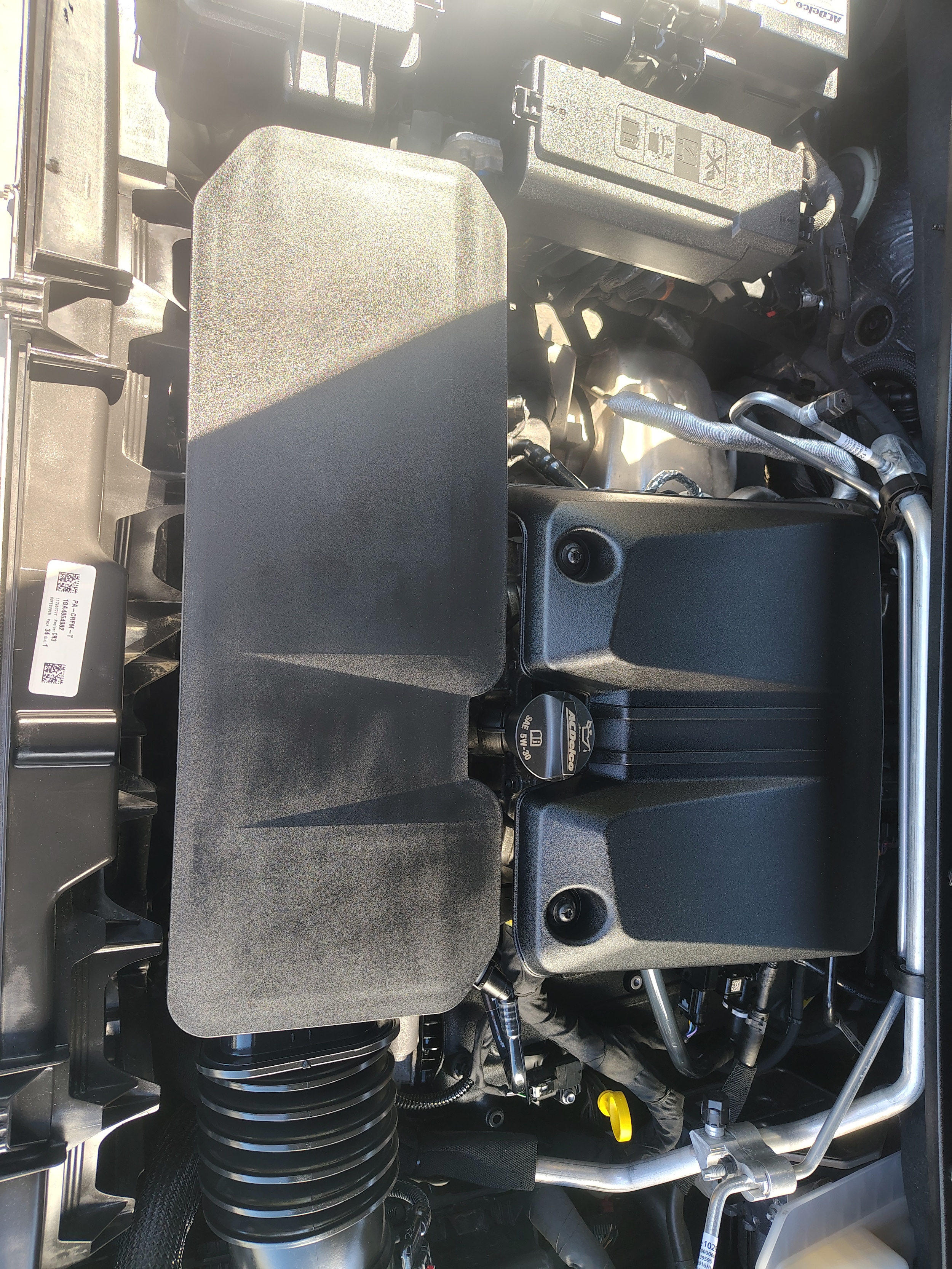 2025 GMC Canyon photo 14 of 39