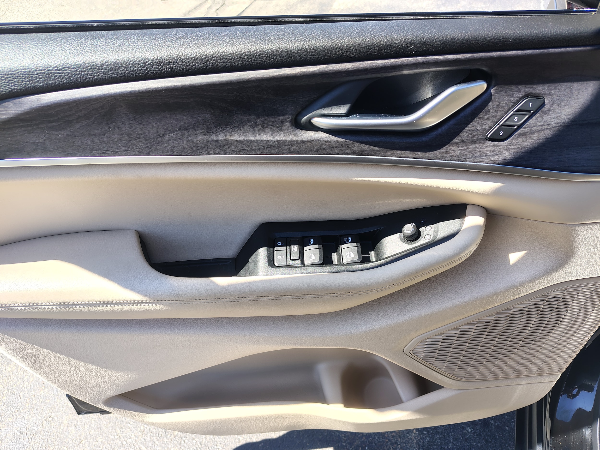 2024 Jeep Grand Cherokee Limited Diamond Black Crystal Pearlcoat at Solomon CJD Carmichaels