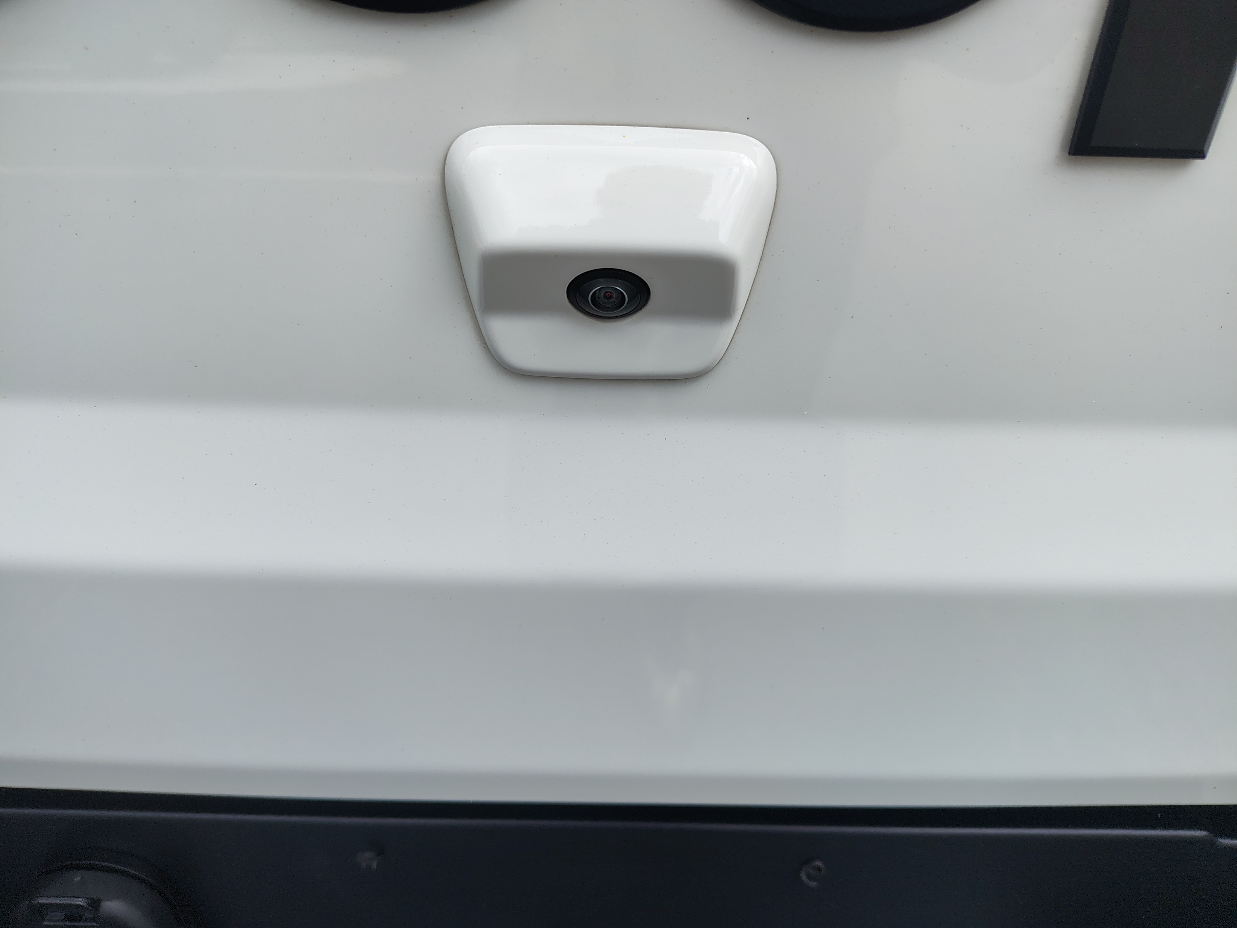 2021 Jeep Gladiator photo 11 of 34