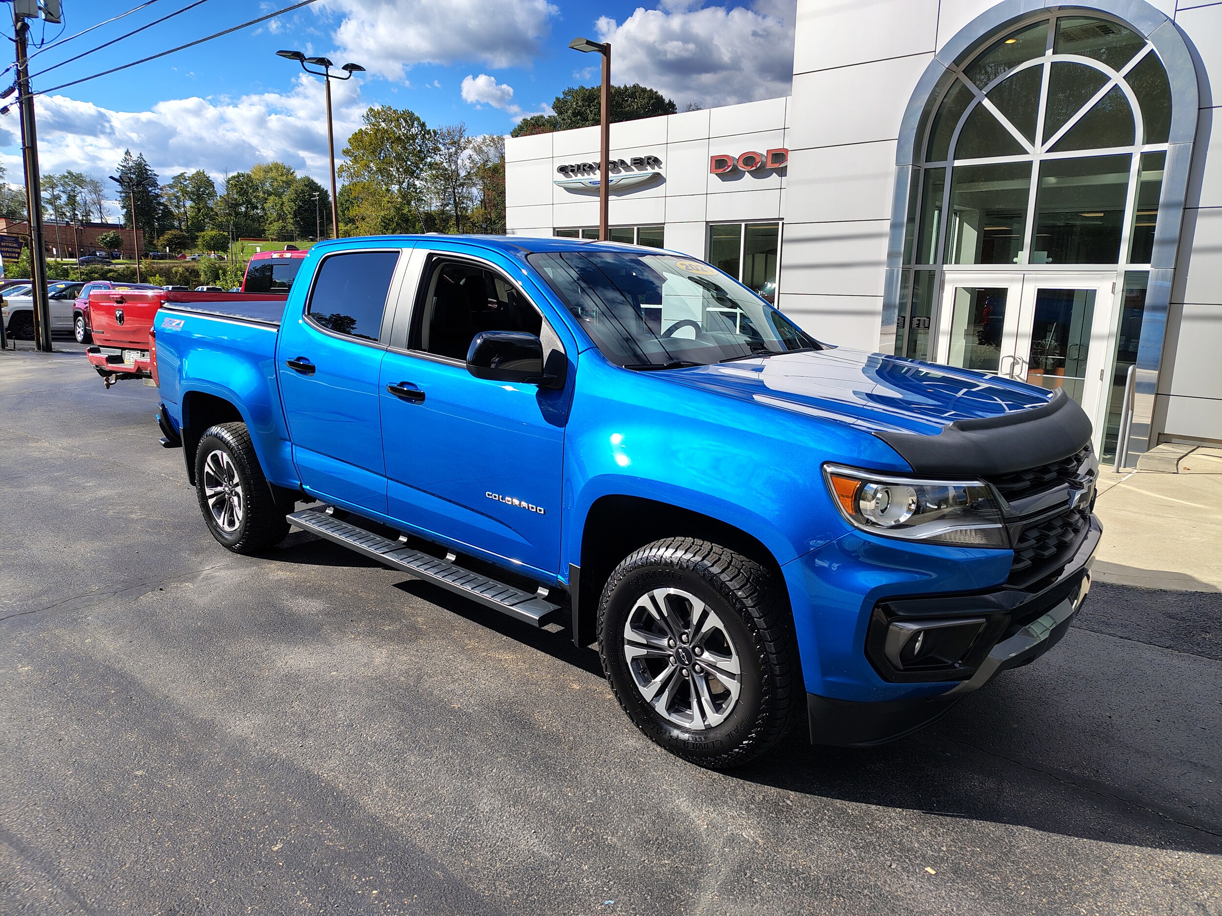 2021 Chevrolet Colorado Z71 photo 2