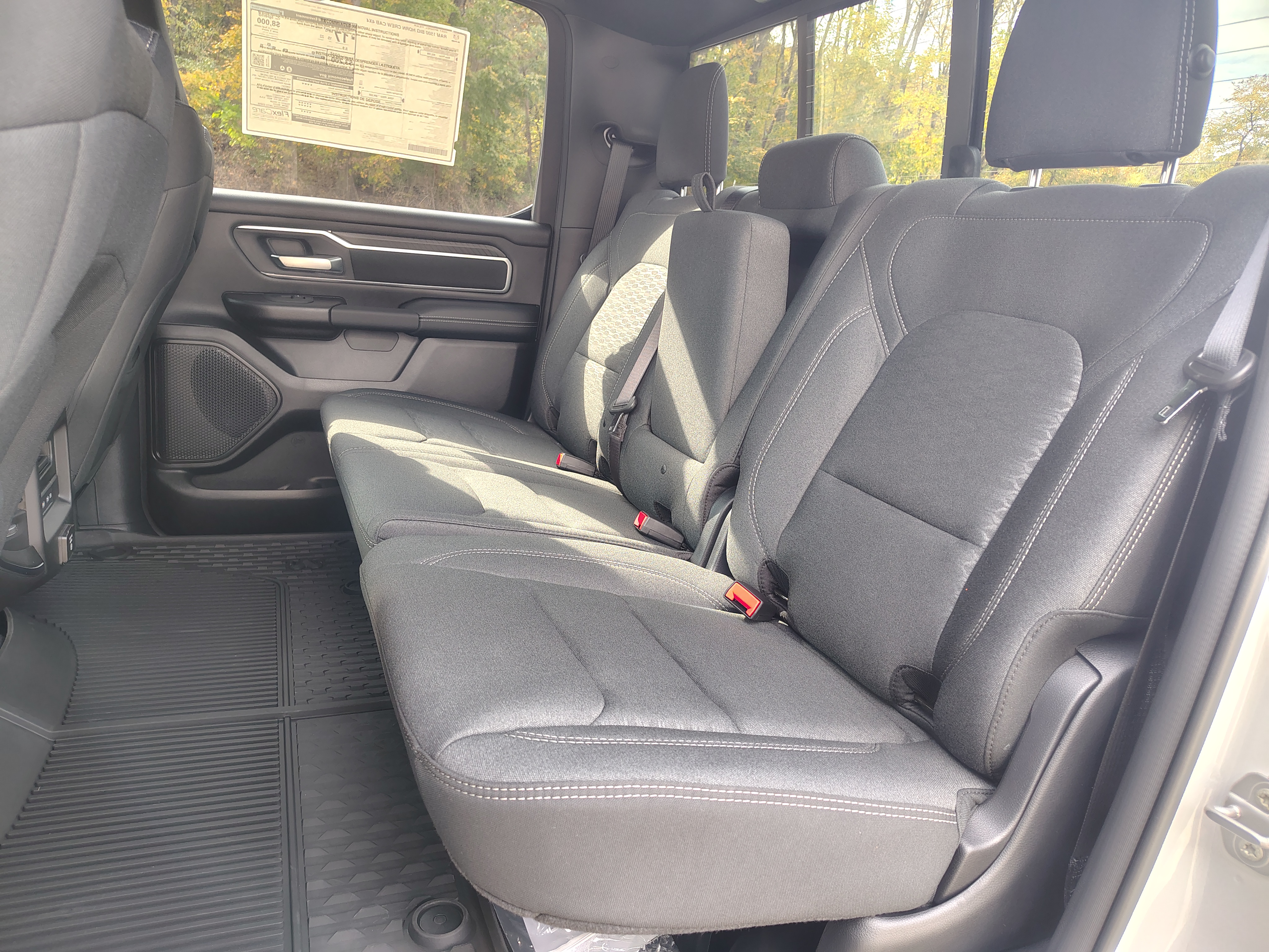 2027 Ram 1500 photo 23 of 42