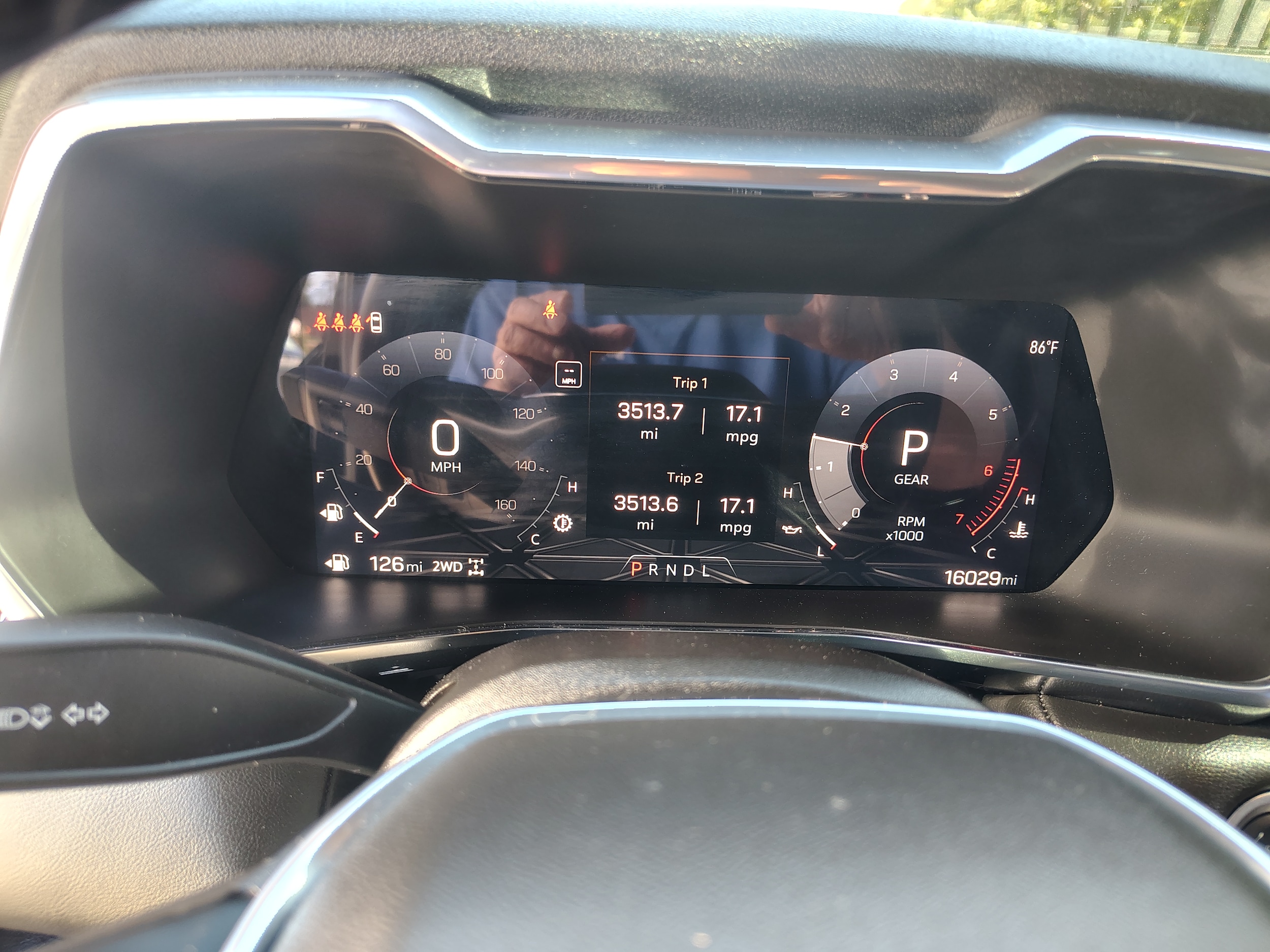 2025 GMC Canyon photo 30 of 39