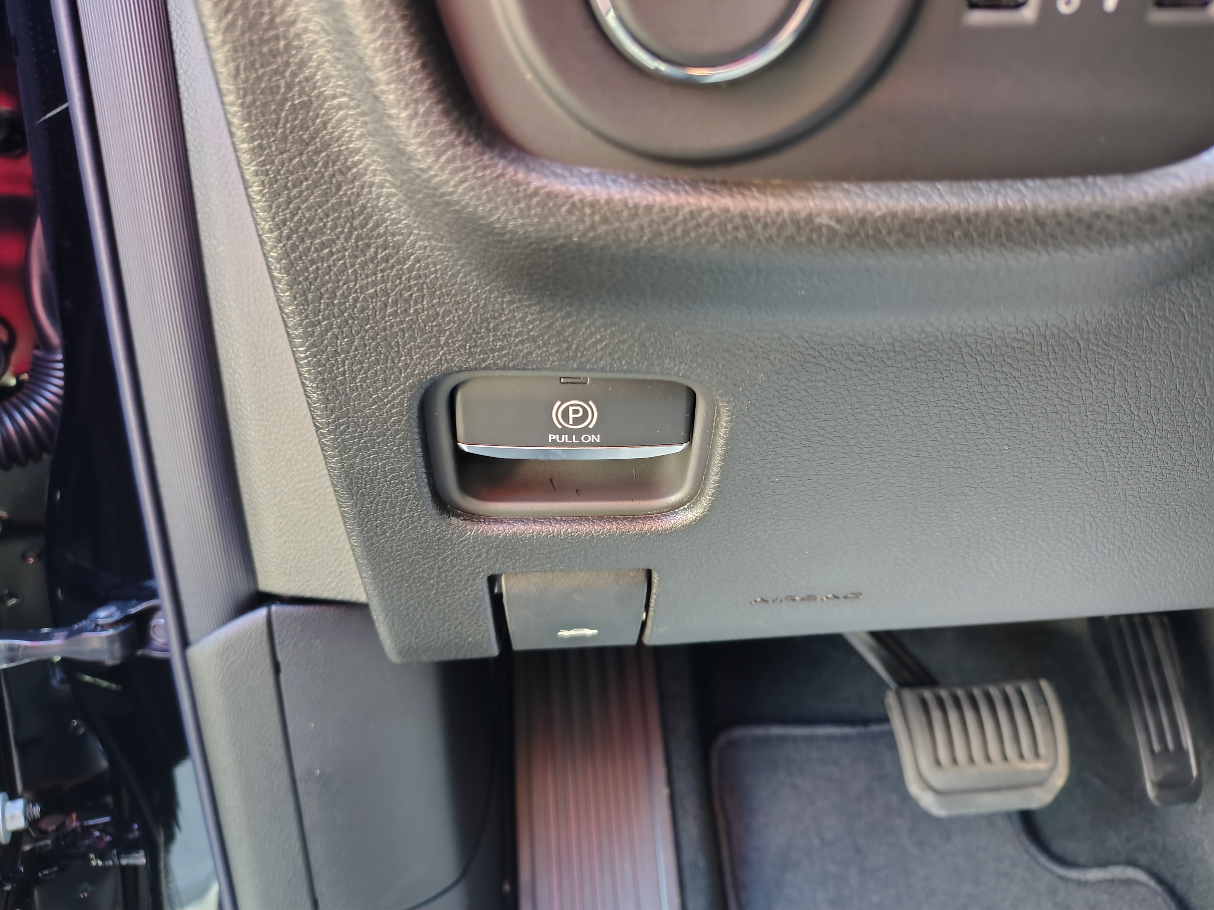 2027 Jeep Grand Cherokee photo 30 of 39