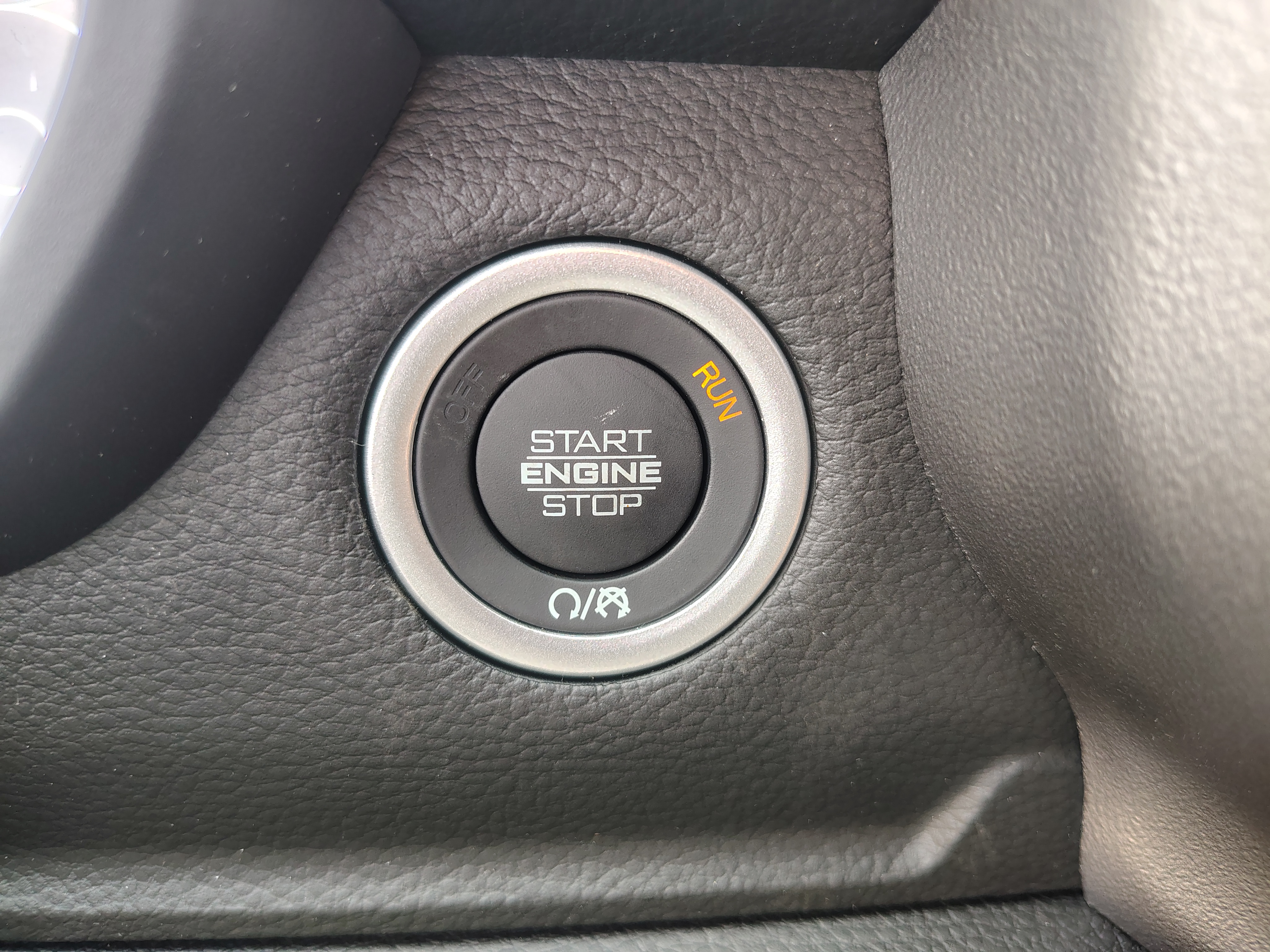 2027 Ram 1500 photo 34 of 42