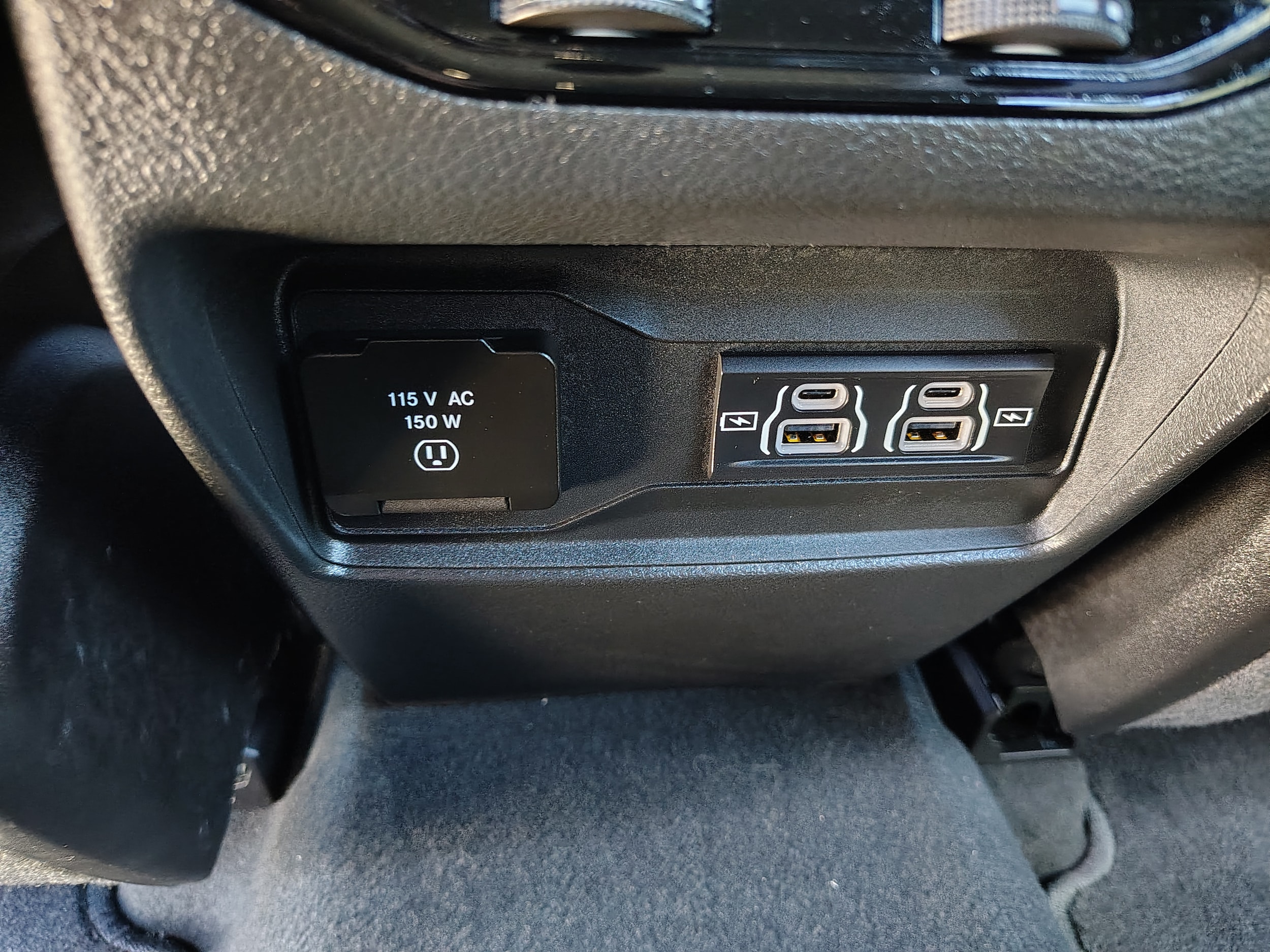 2025 Jeep Grand Cherokee Altitude X Baltic Gray Metallic Clearcoat at Solomon CJD Carmichaels