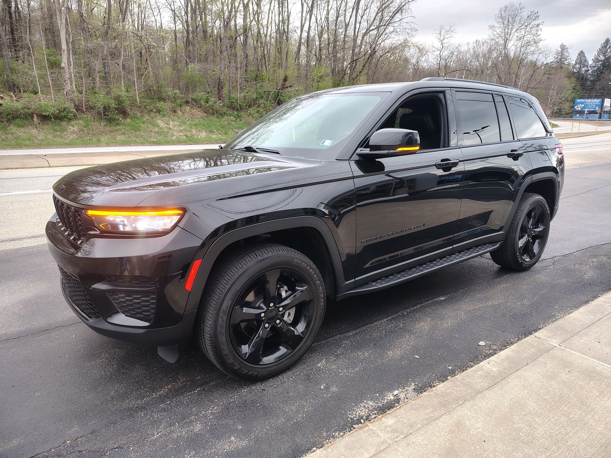 2024 Jeep Grand Cherokee Altitude X - 3