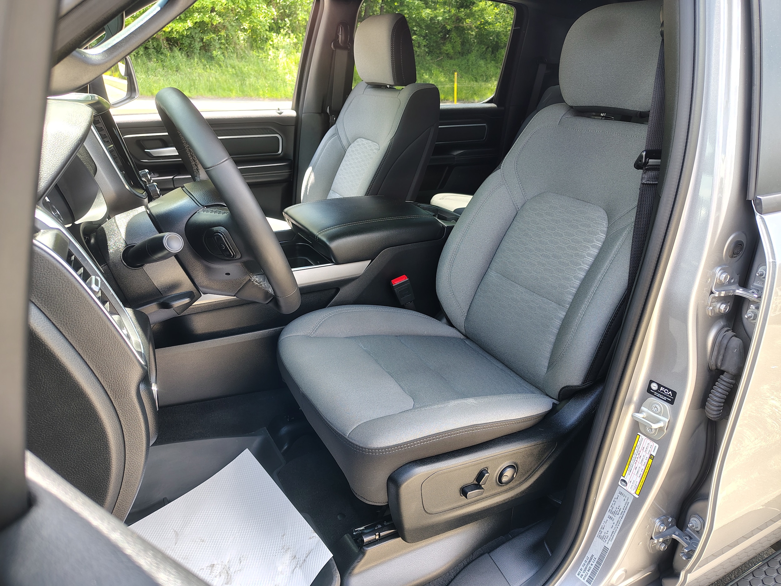 2025 Ram 1500 Big Horn Billet Silver Metallic Clearcoat at Solomon CJD Carmichaels