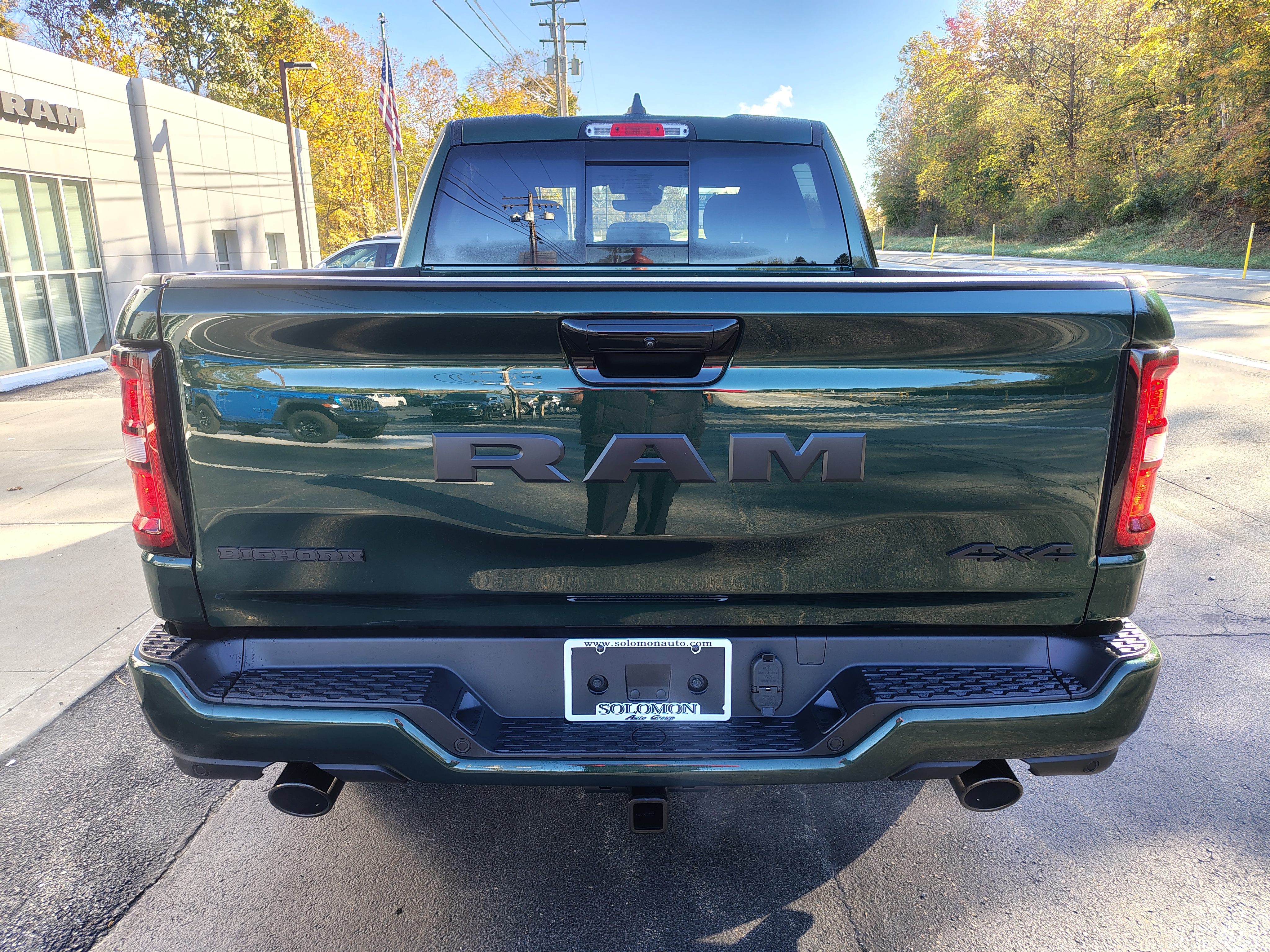 2027 Ram 1500 photo 8 of 40