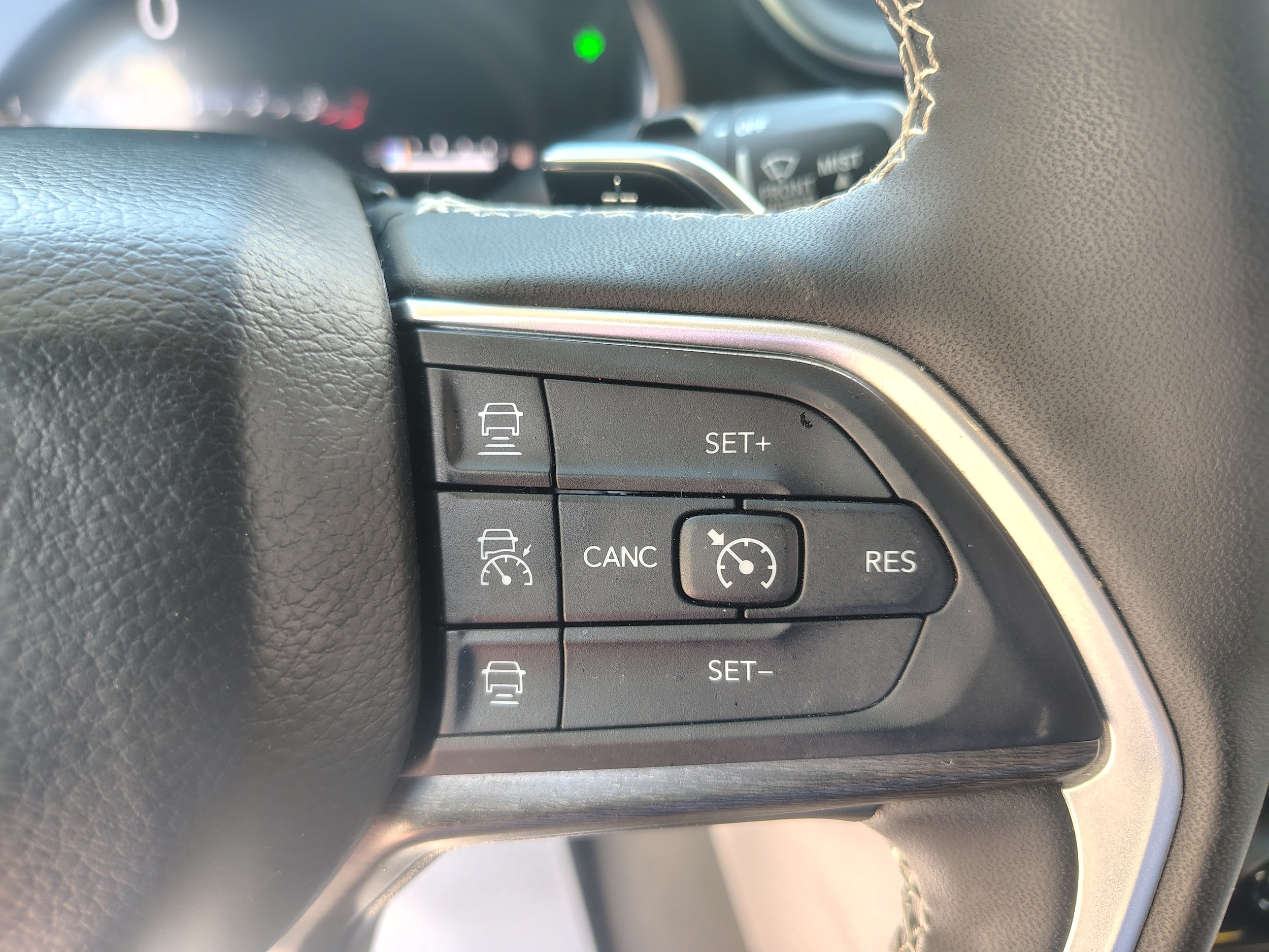 2024 Jeep Grand Cherokee Limited Diamond Black Crystal Pearlcoat at Solomon CJD Carmichaels