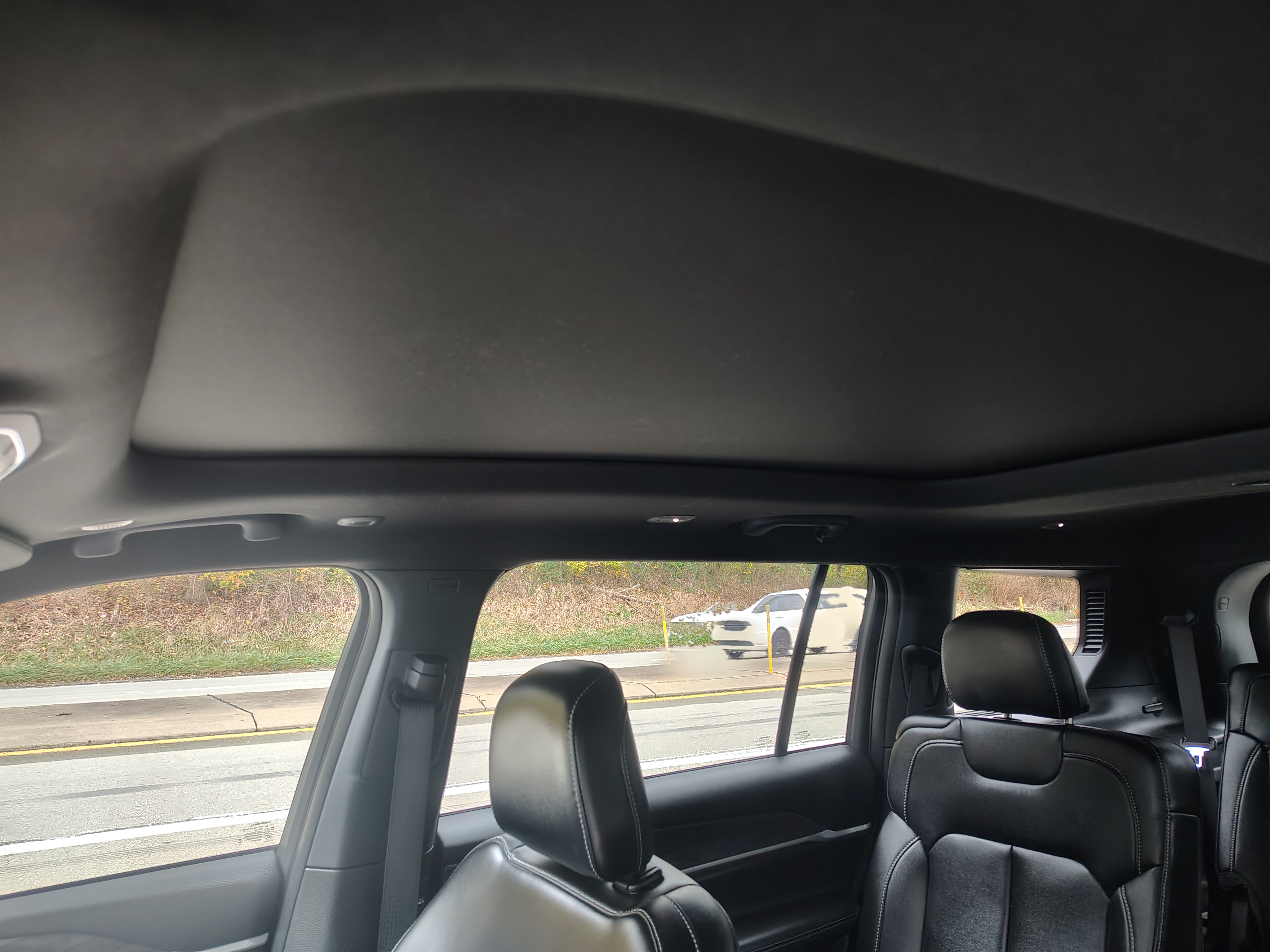 2025 Jeep Grand Cherokee L photo 24 of 45
