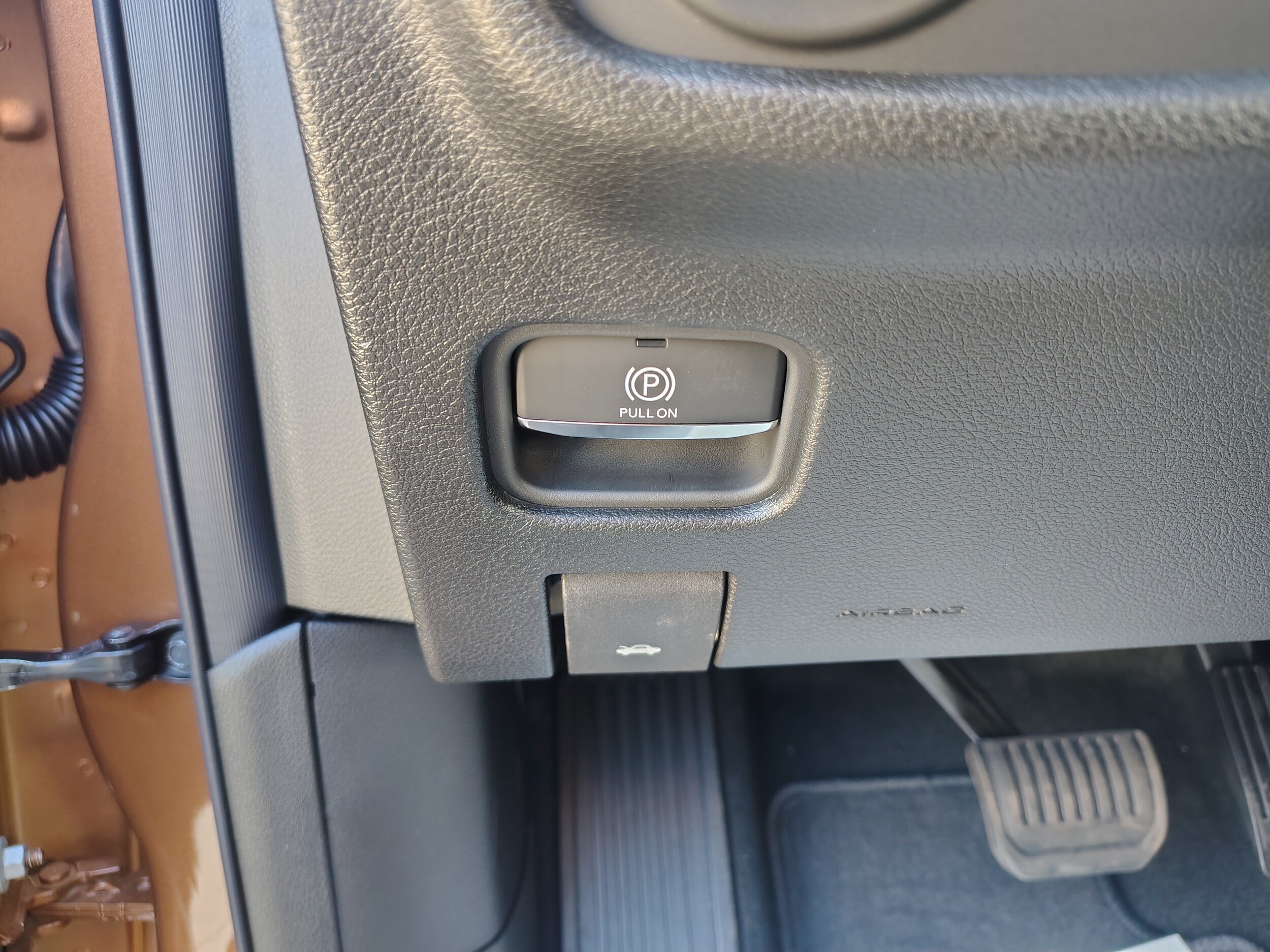 2027 Jeep Grand Cherokee photo 32 of 45