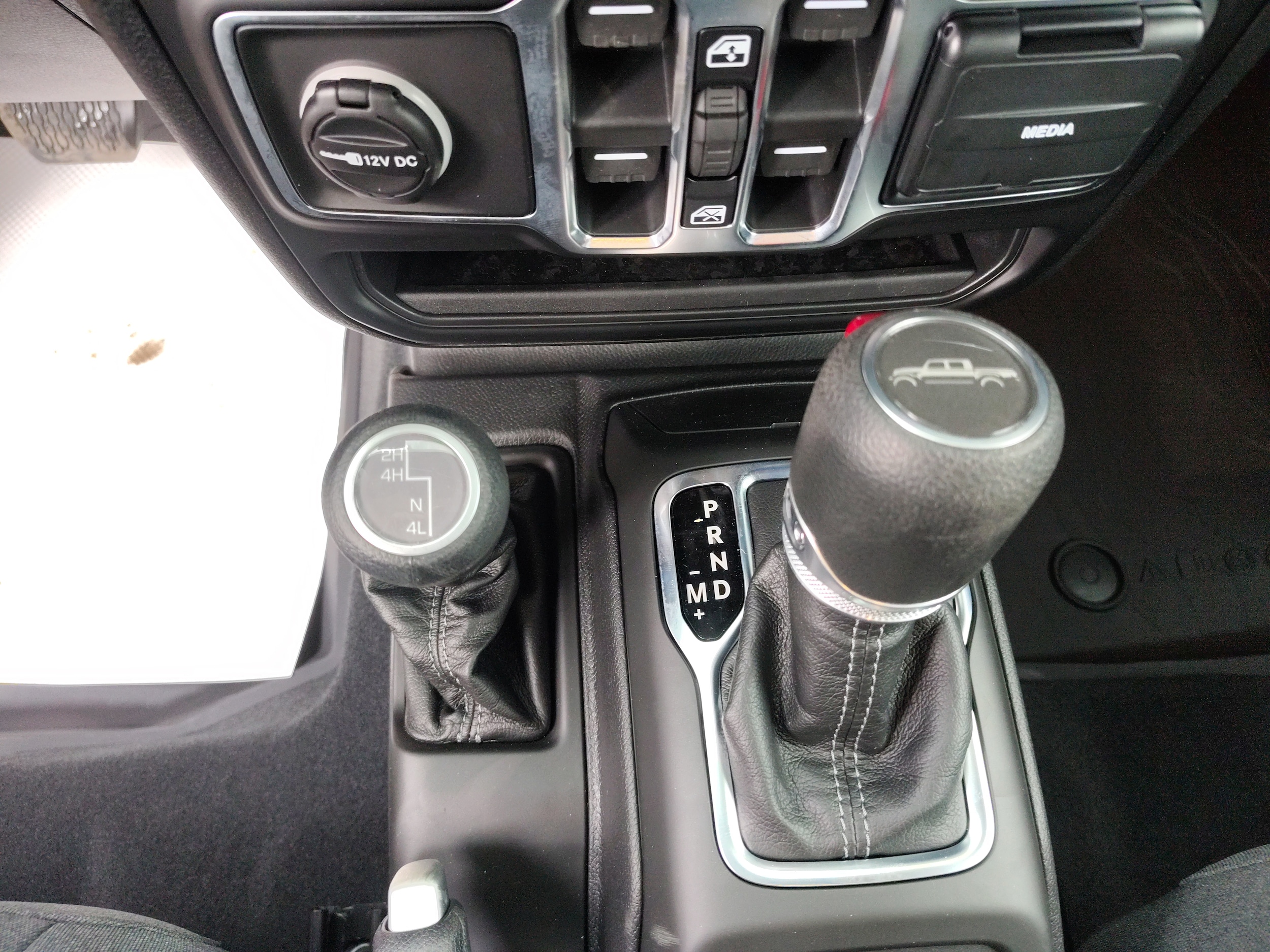 2026 Jeep Gladiator SPORT 4X4 Black at Solomon CJD Carmichaels